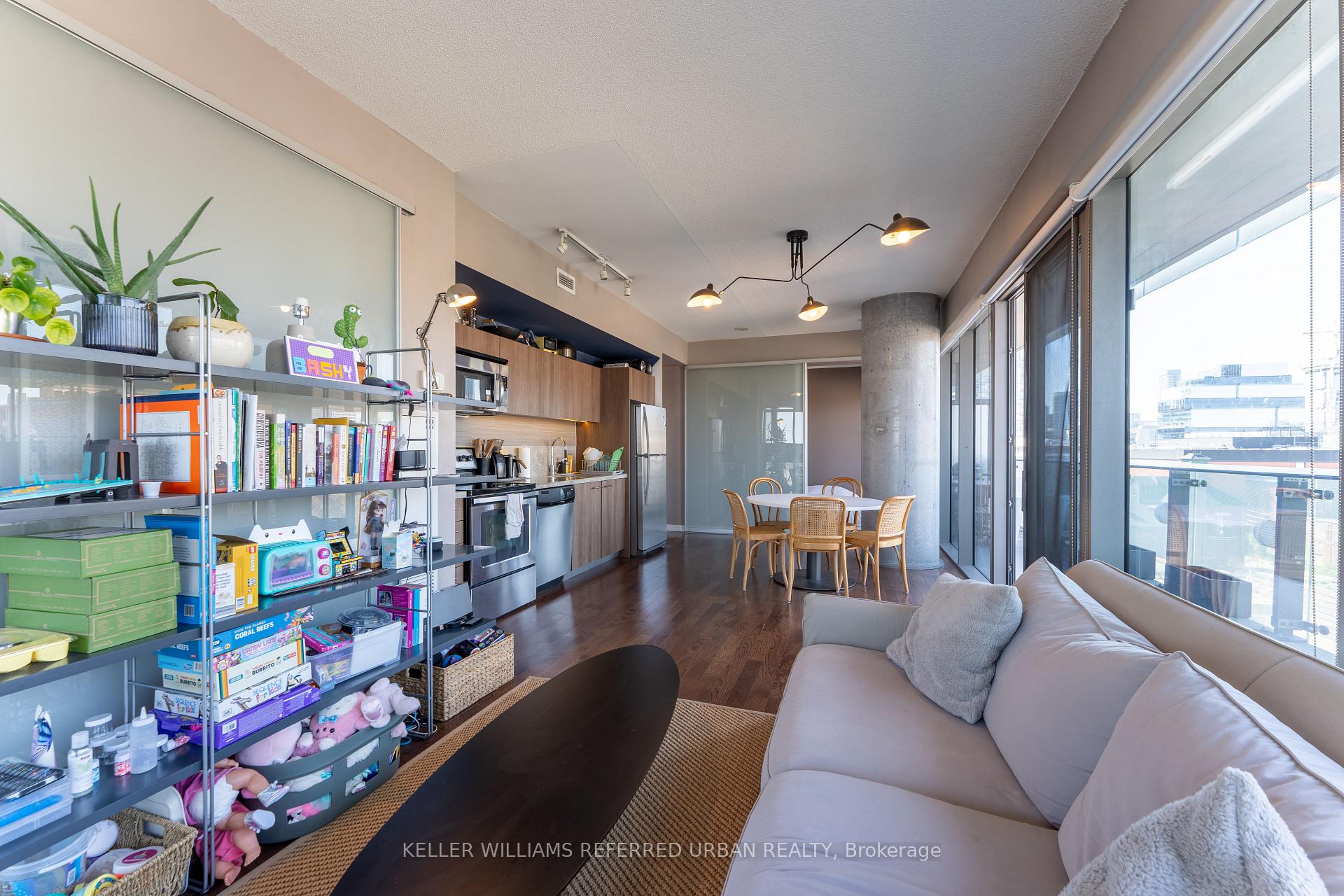 Photo 4 of Unit 803, 70 Distillery Lane, Toronto, Waterfront Communities — HOMEH