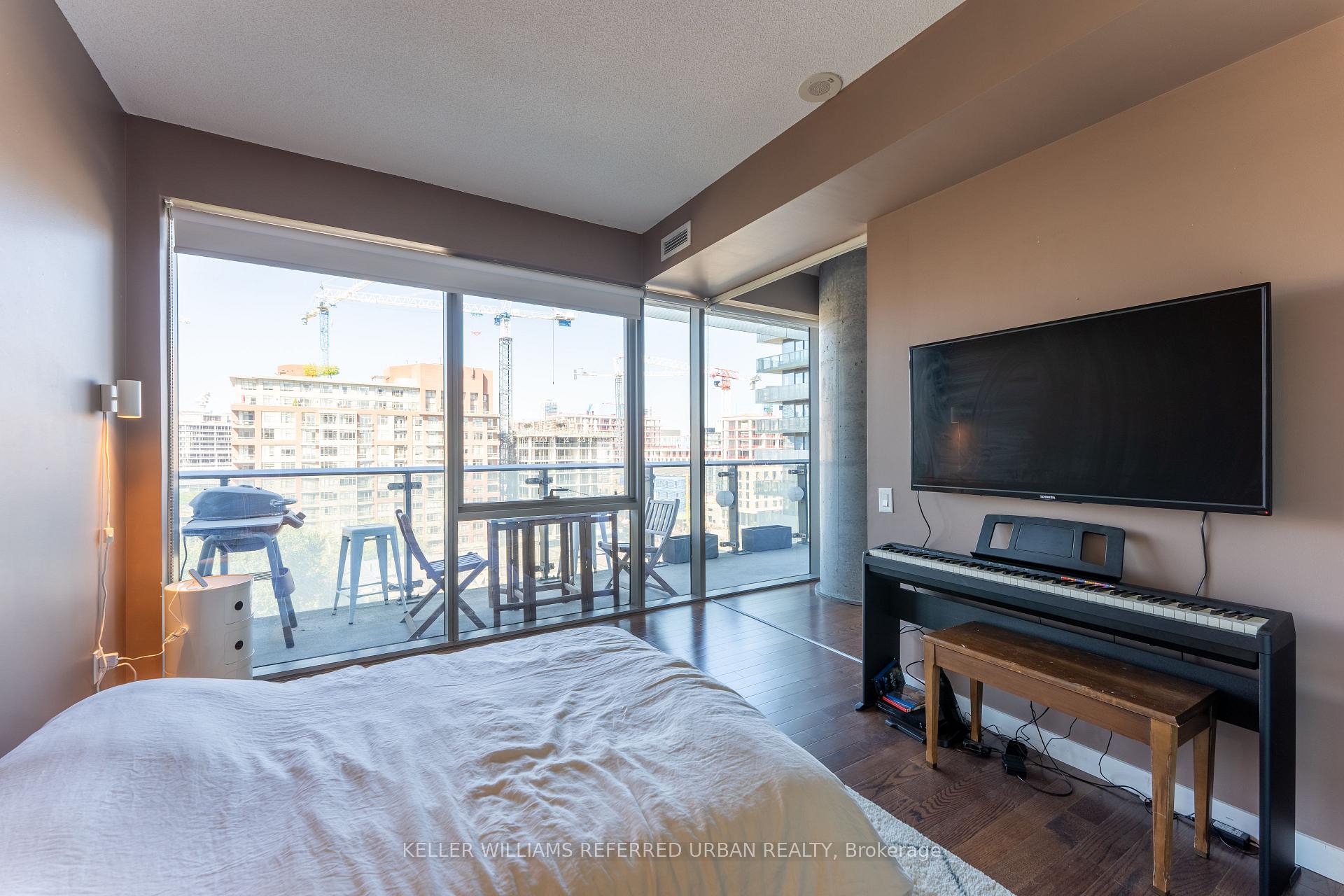 Photo 13 of Unit 803, 70 Distillery Lane, Toronto, Waterfront Communities — HOMEH