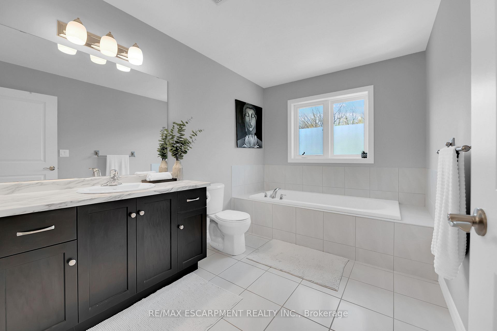 Photo 25 of 137 Kinsman Drive, Hamilton, Binbrook — HOMEH