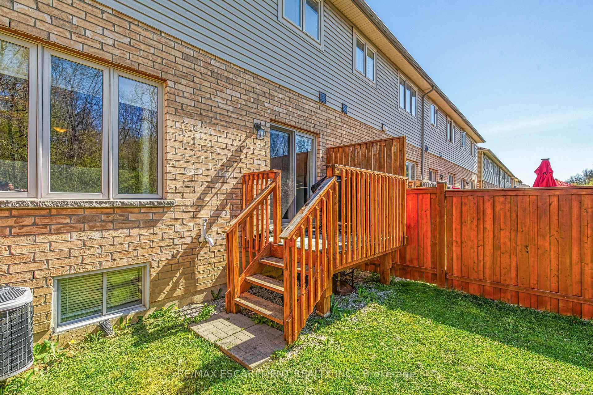 Photo 46 of 137 Kinsman Drive, Hamilton, Binbrook — HOMEH