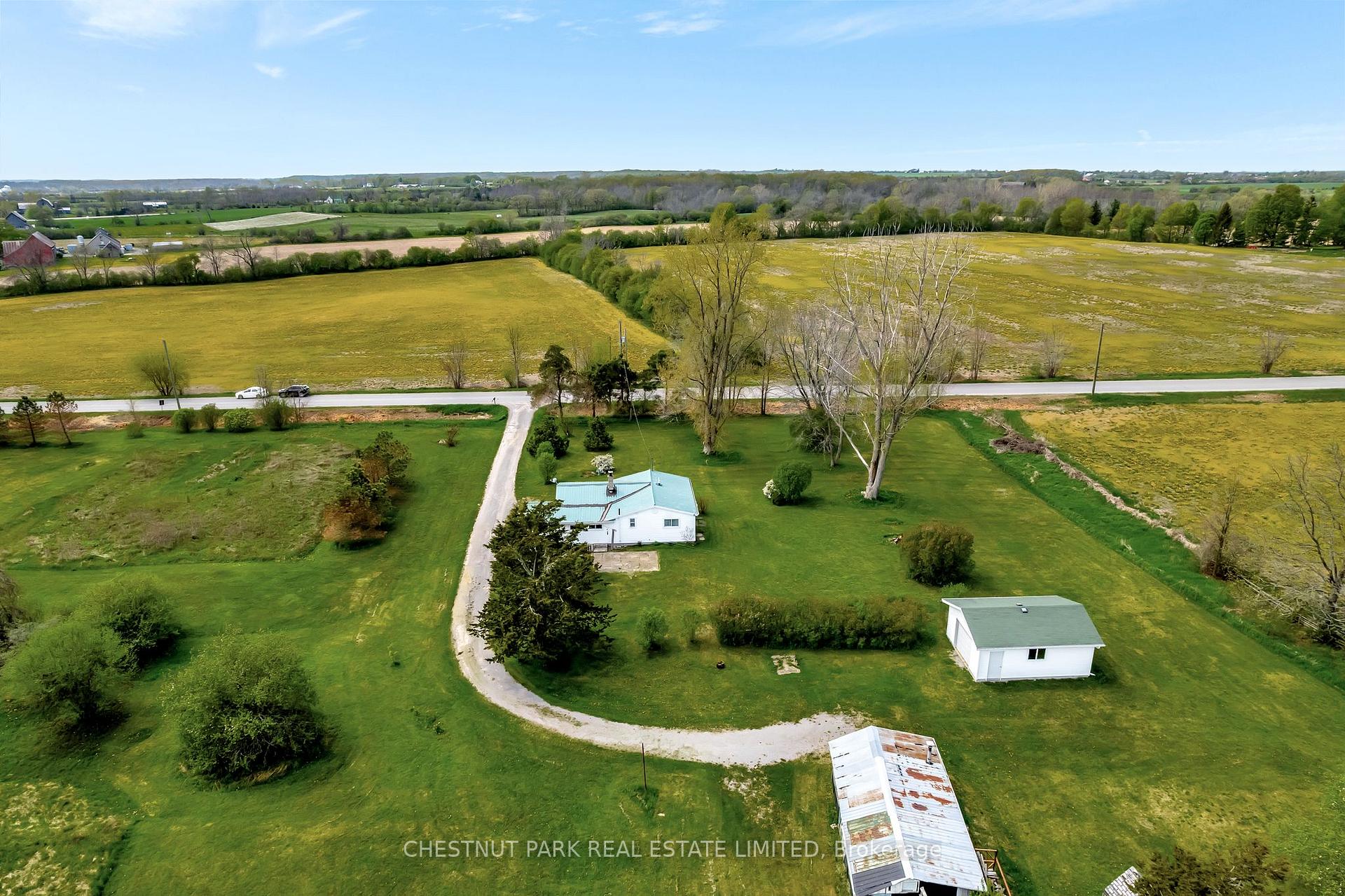 Photo 8 of 418 Matthie Road, Prince Edward County, Bloomfield — HOMEH