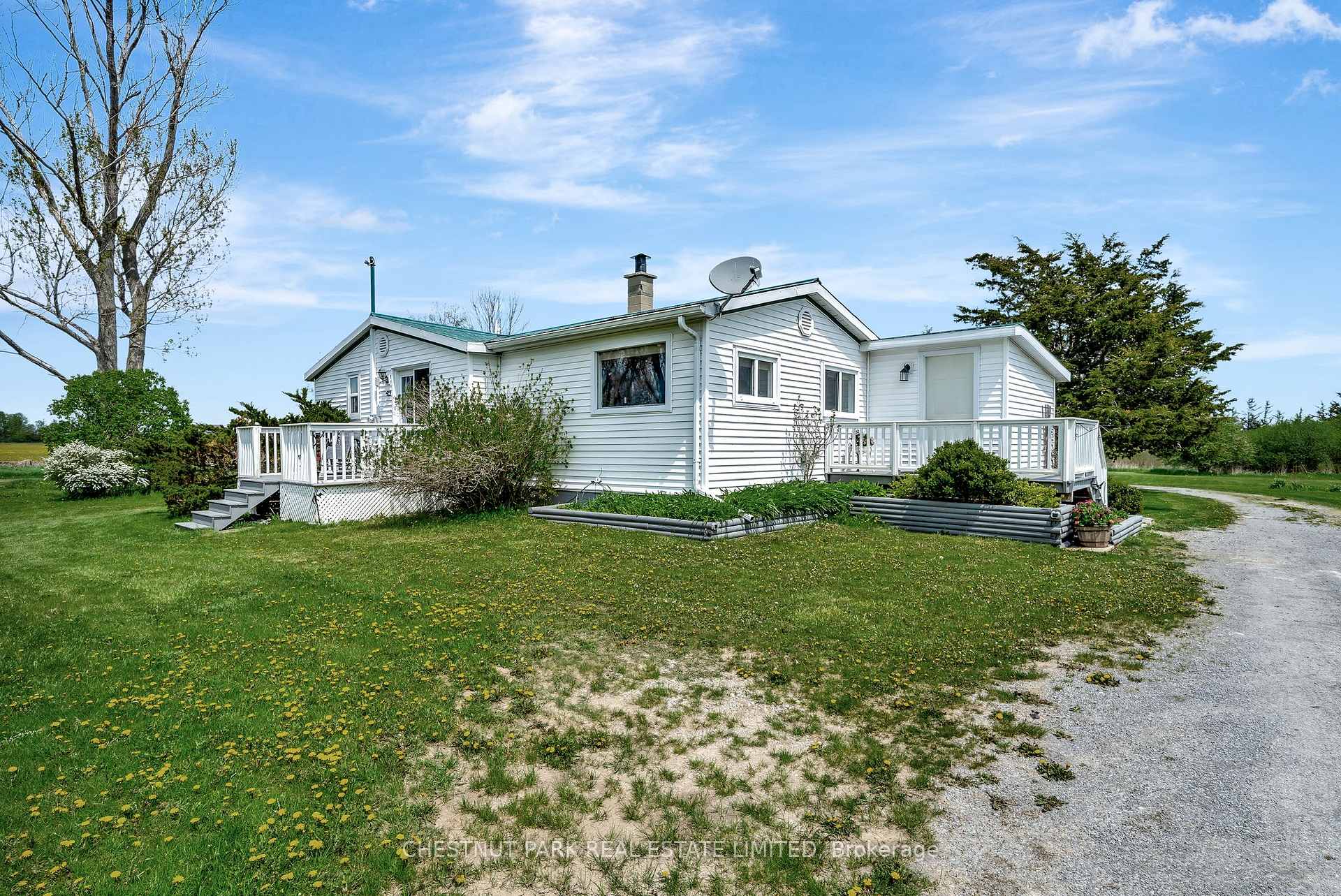 Photo 27 of 418 Matthie Road, Prince Edward County, Bloomfield — HOMEH