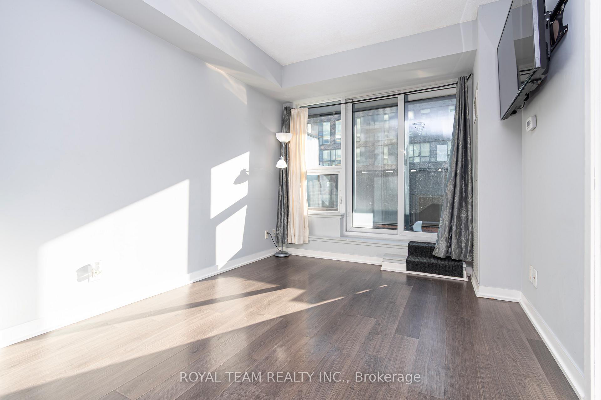 Photo 6 of Unit 508, 225 Sackville Street, Toronto, Regent Park — HOMEH
