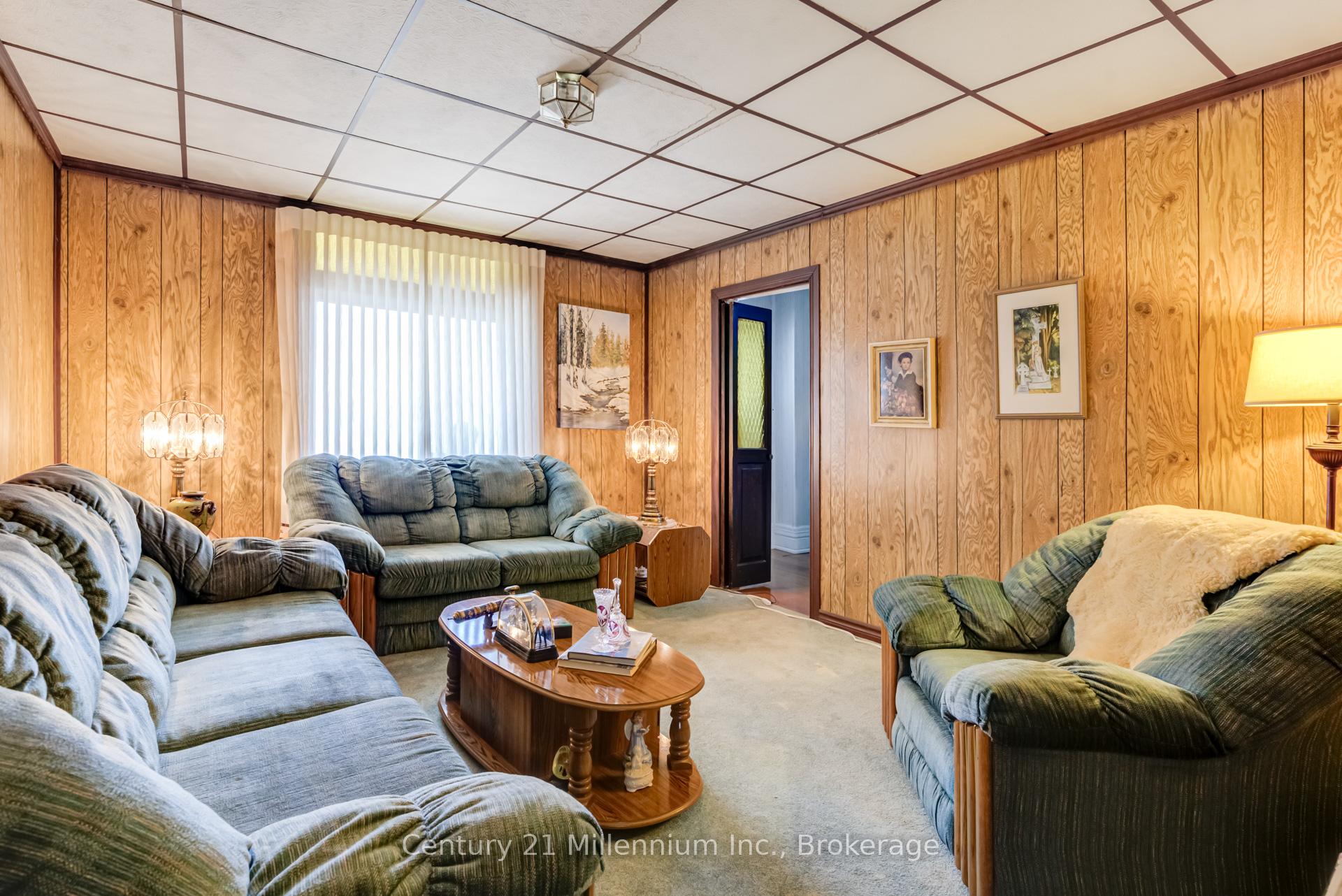 Photo 13 of 14 Lorne Avenue, Collingwood — HOMEH