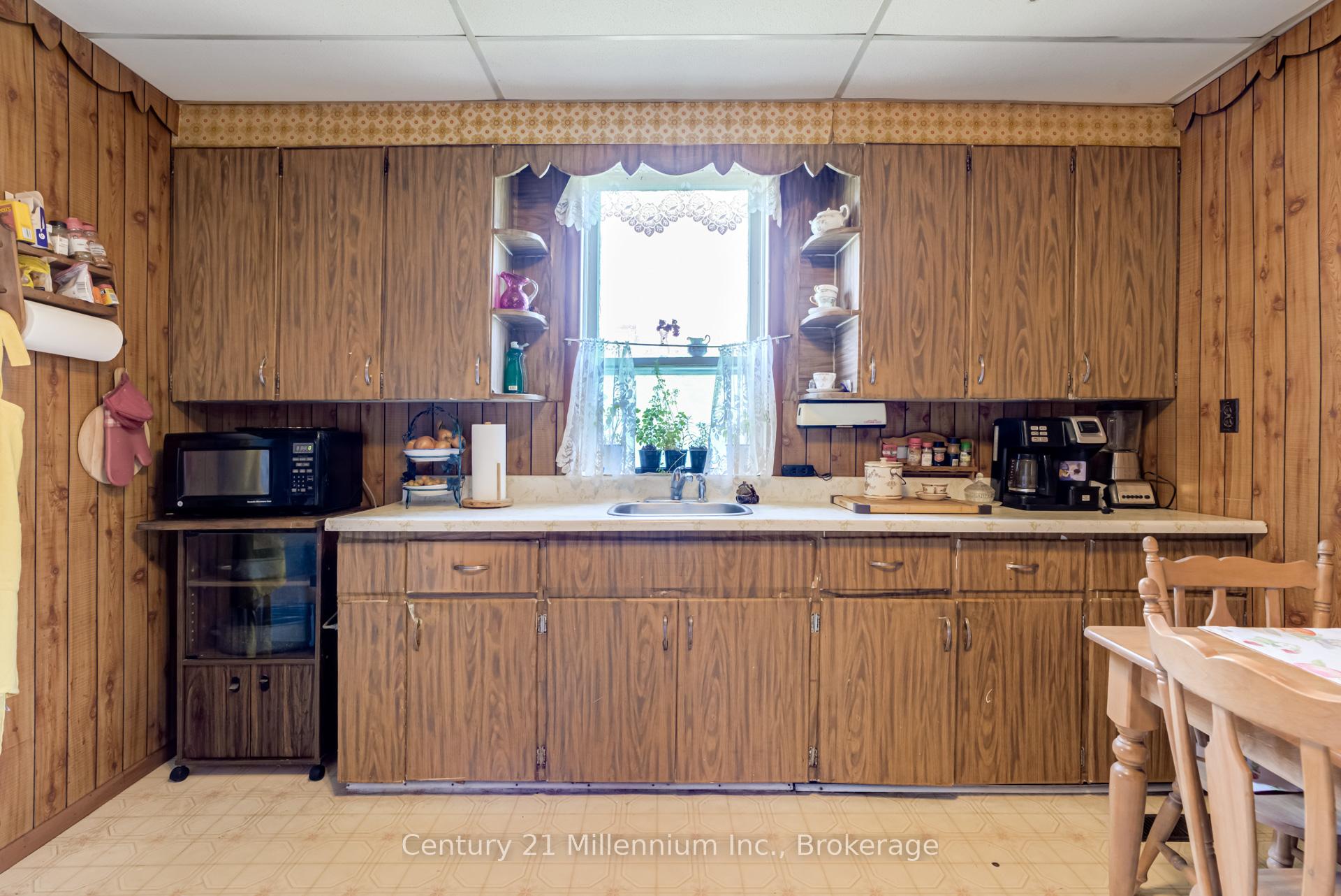 Photo 32 of 14 Lorne Avenue, Collingwood — HOMEH