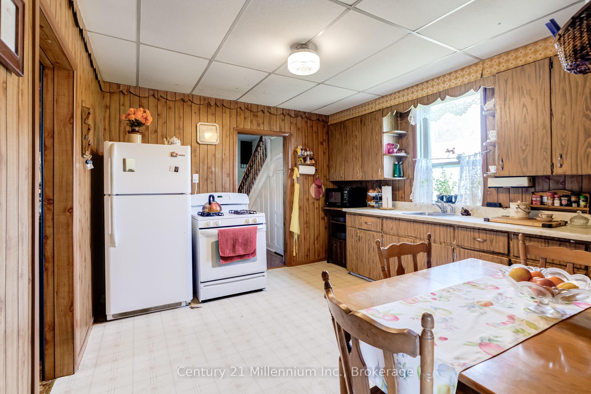 Photo 24 of 14 Lorne Avenue, Collingwood — HOMEH