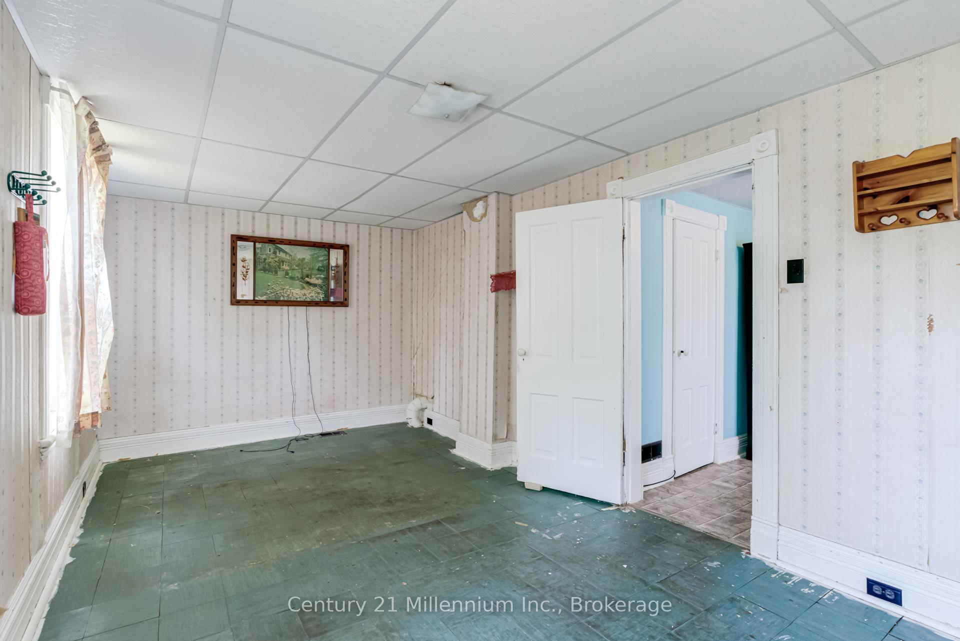 Photo 43 of 14 Lorne Avenue, Collingwood — HOMEH