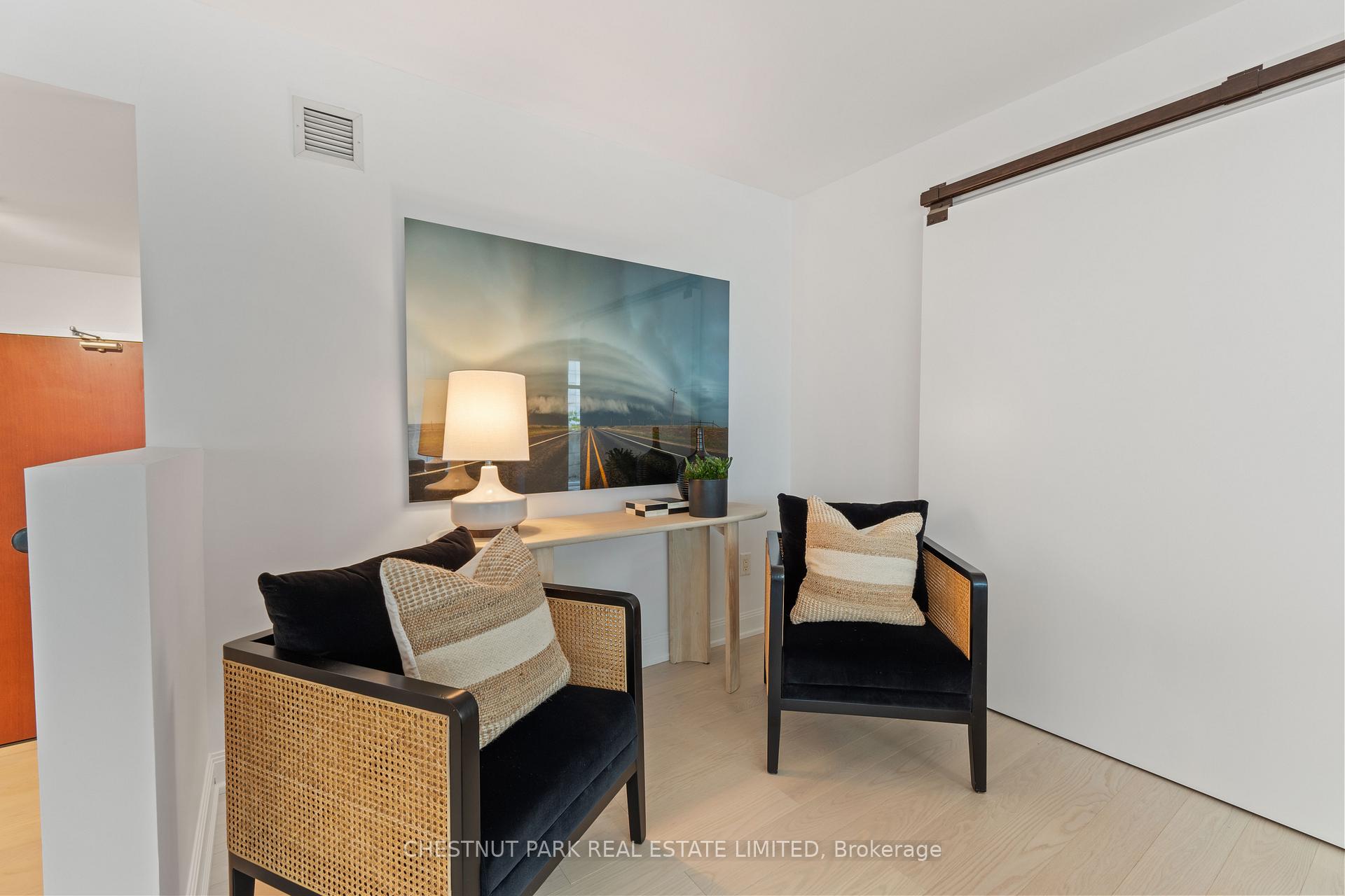 Photo 3 of Unit 311, 2181 Yonge Street, Toronto, Mount Pleasant West — HOMEH