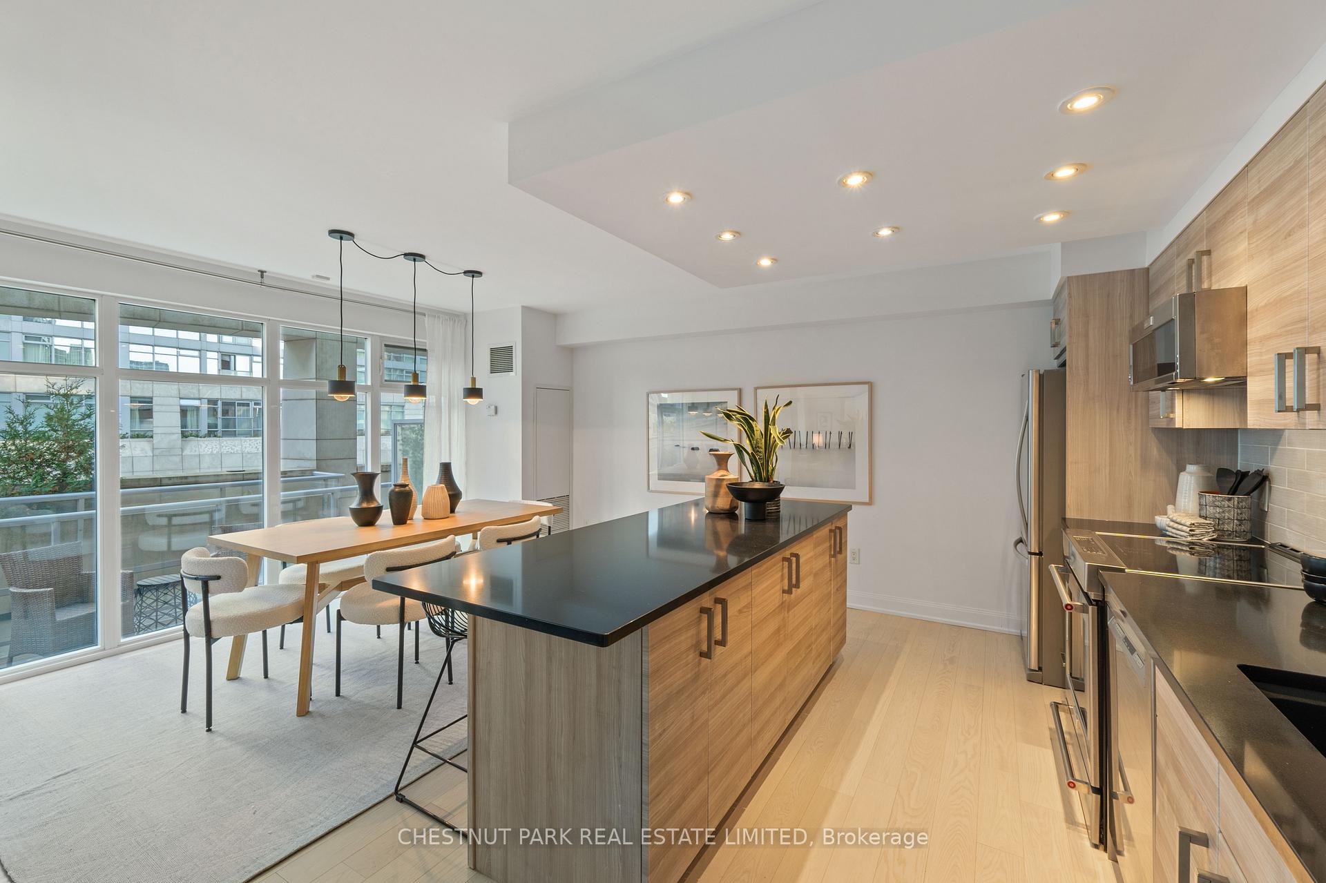 Photo 12 of Unit 311, 2181 Yonge Street, Toronto, Mount Pleasant West — HOMEH