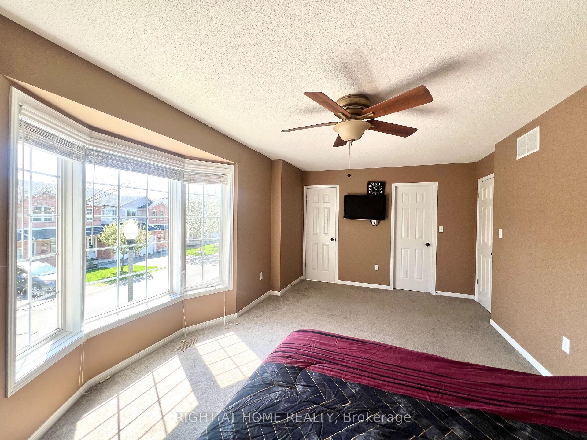 Photo 11 of Unit 15, 485 Green Road, Hamilton, Stoney Creek — HOMEH