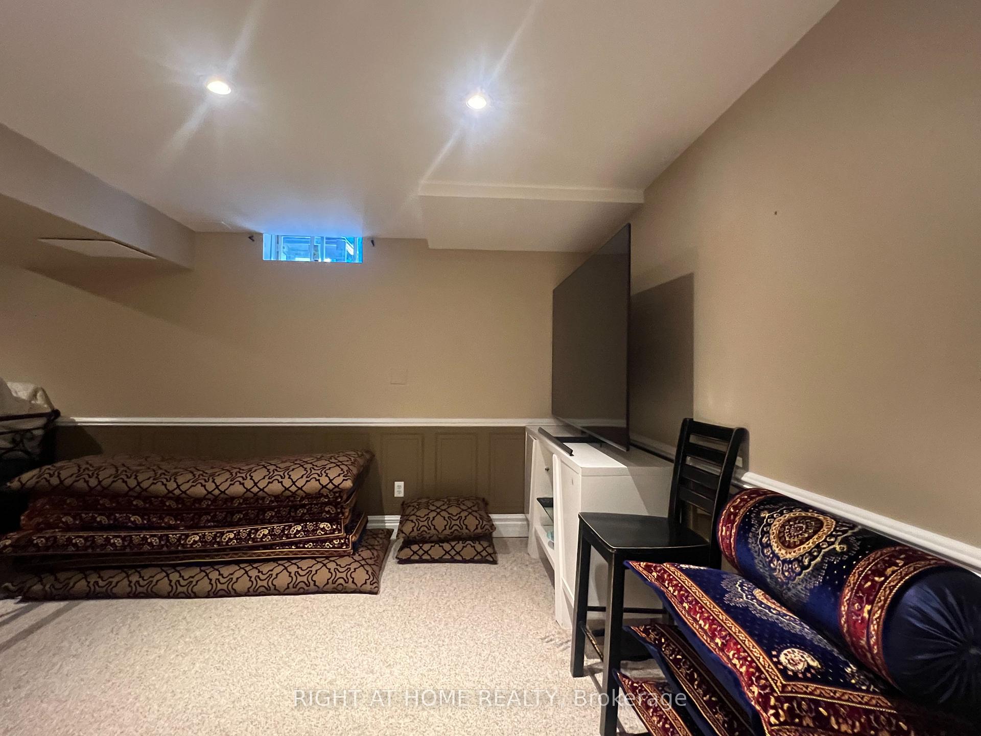 Photo 23 of Unit 15, 485 Green Road, Hamilton, Stoney Creek — HOMEH