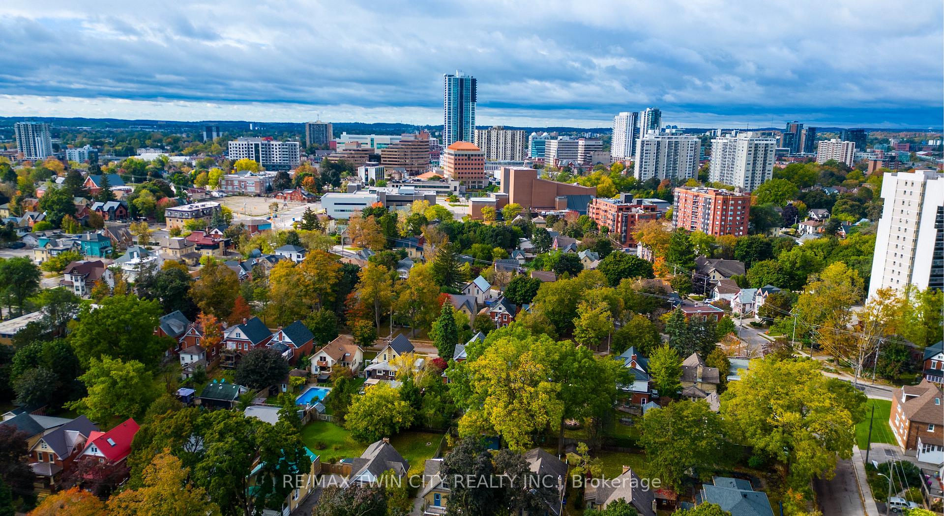 Photo 3 of Unit UNIT 500, 120 Mansion Street, Kitchener, Central Frederick — HOMEH