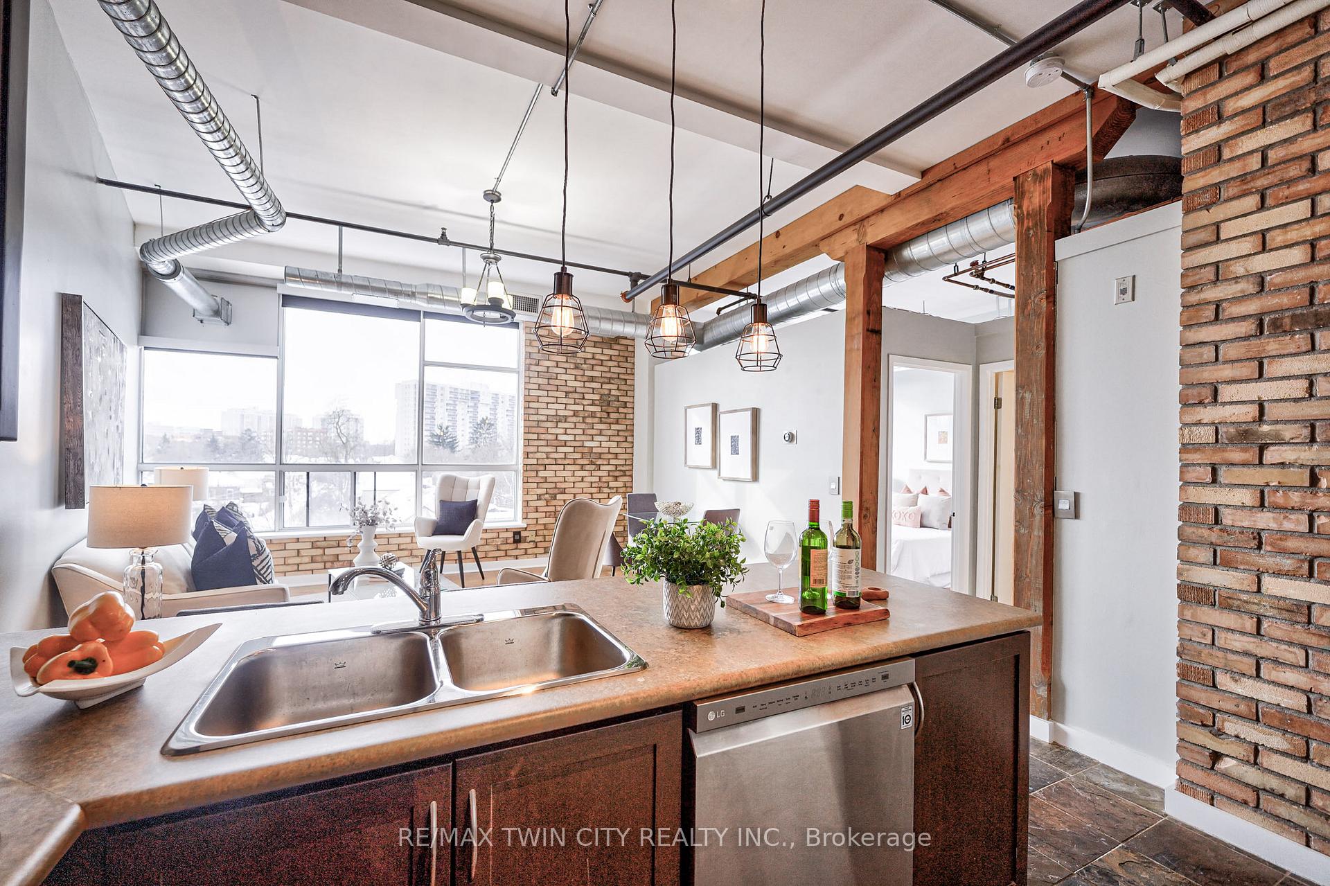 Photo 14 of Unit UNIT 500, 120 Mansion Street, Kitchener, Central Frederick — HOMEH