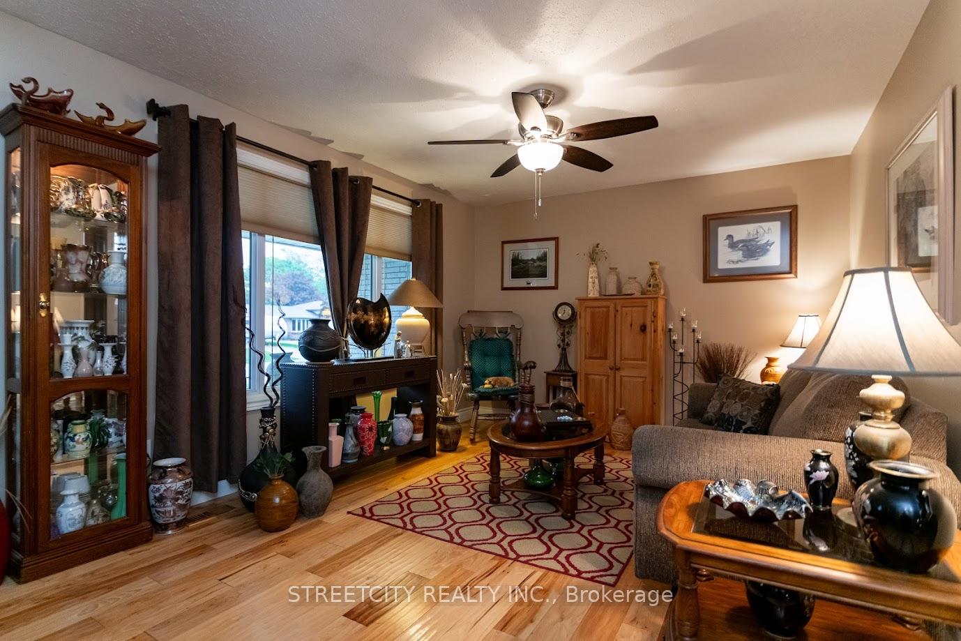 Photo 7 of 10 Hidden Valley Drive, Chatham-Kent, Blenheim — HOMEH