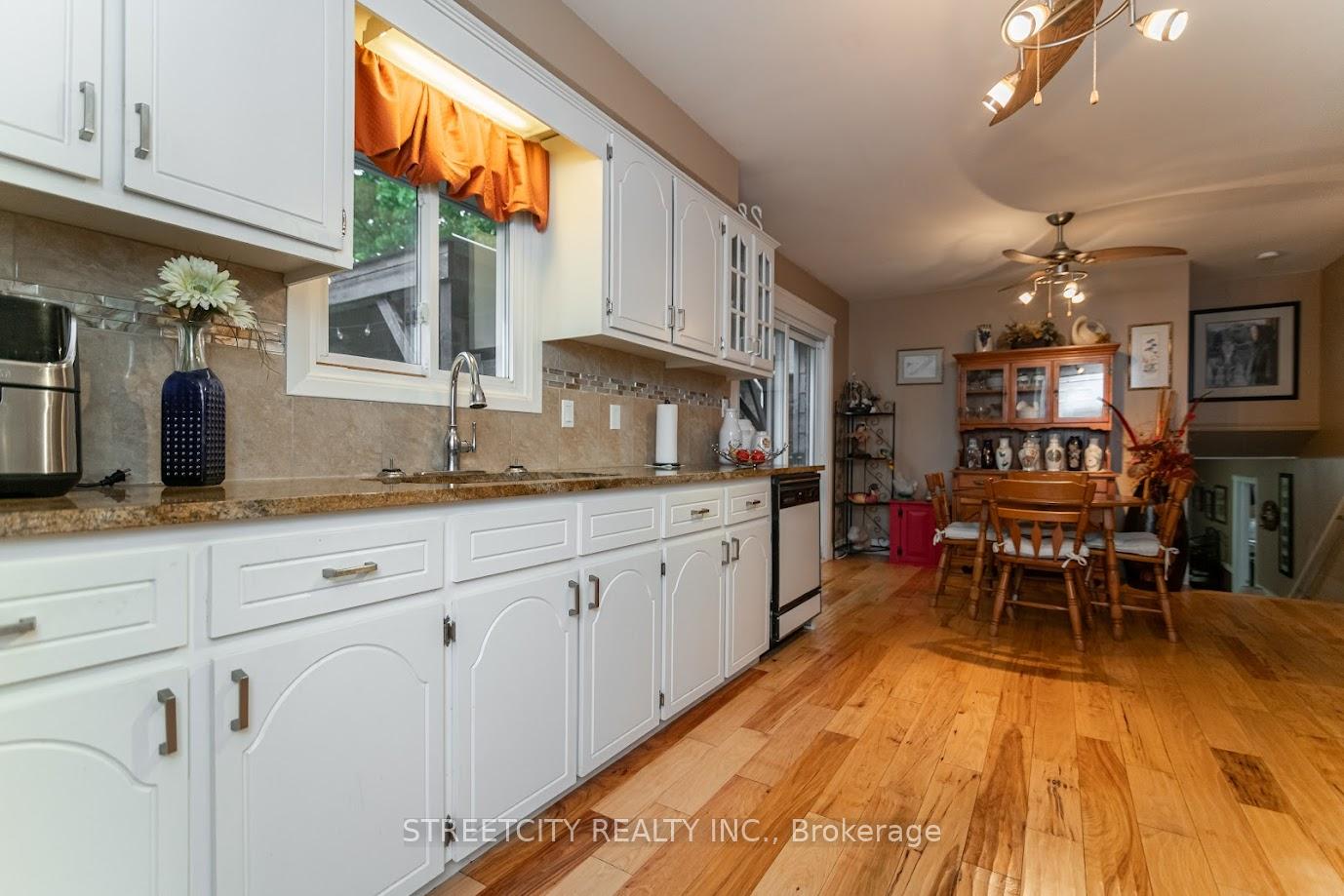 Photo 2 of 10 Hidden Valley Drive, Chatham-Kent, Blenheim — HOMEH
