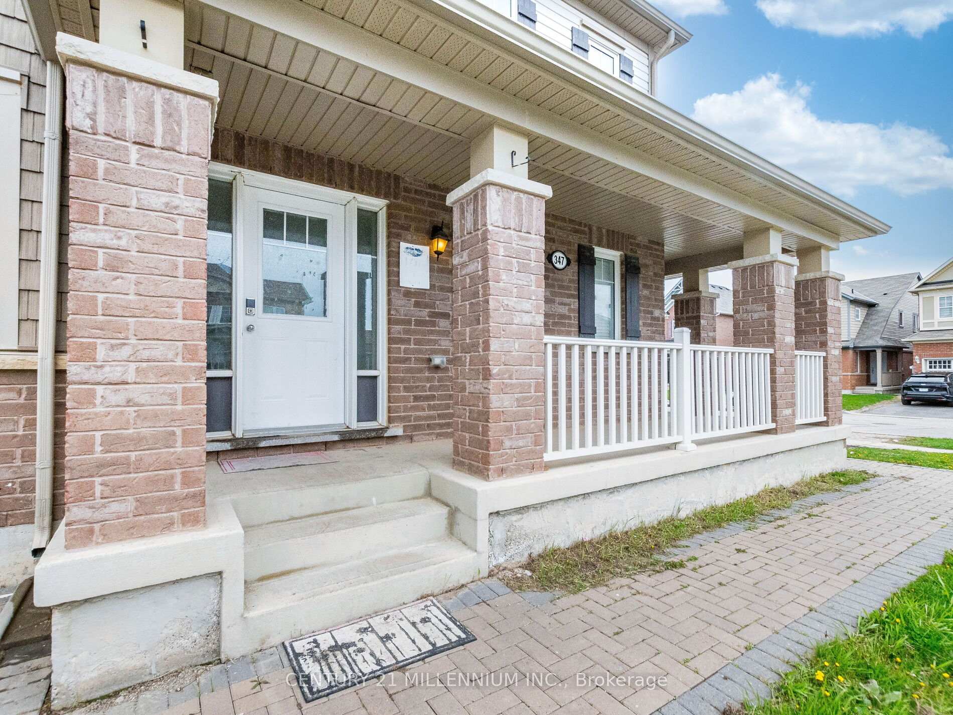 Photo 11 of 347 Robert Parkinson Drive, Brampton, Northwest Brampton — HOMEH