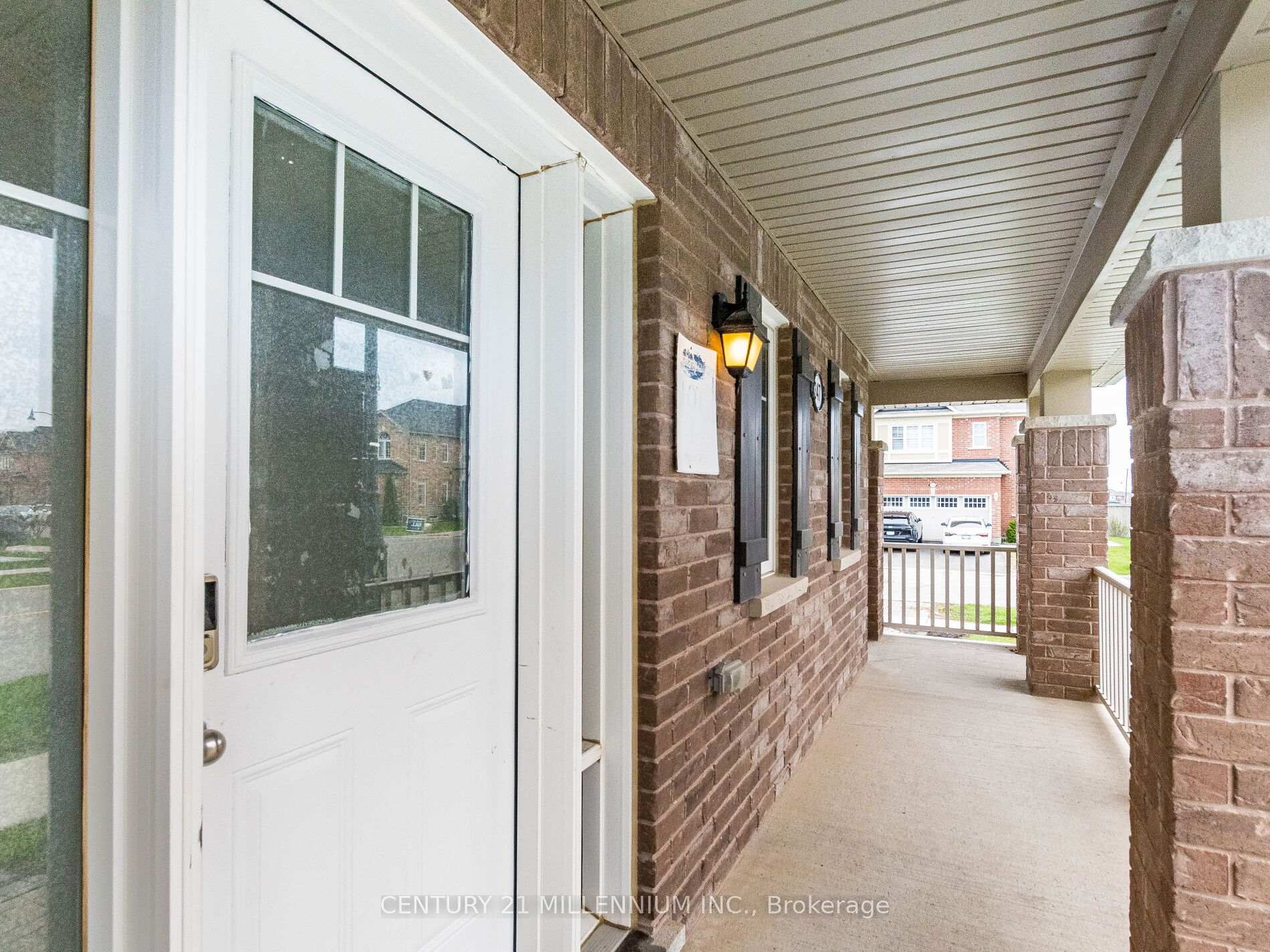 Photo 2 of 347 Robert Parkinson Drive, Brampton, Northwest Brampton — HOMEH