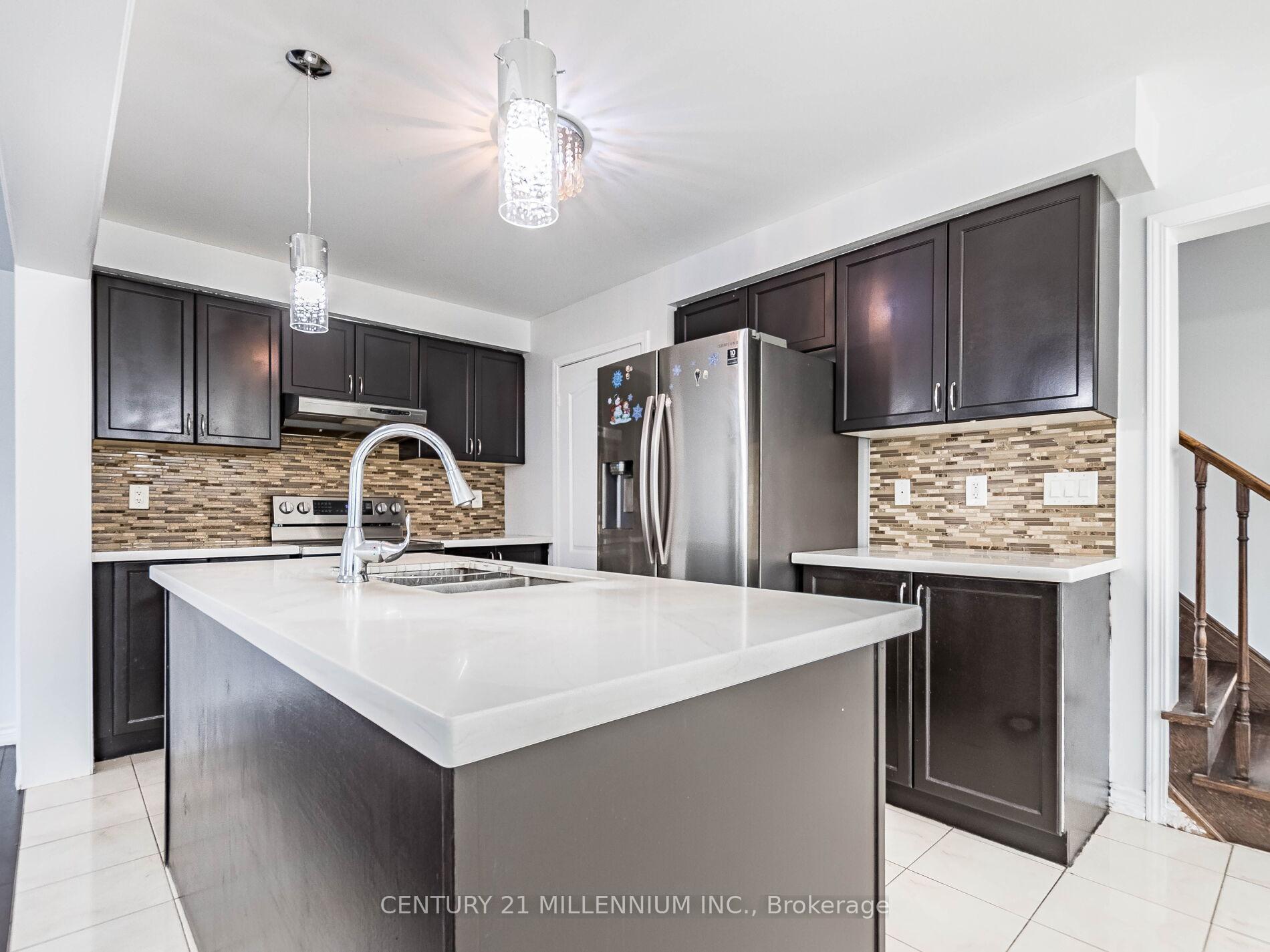Photo 8 of 347 Robert Parkinson Drive, Brampton, Northwest Brampton — HOMEH