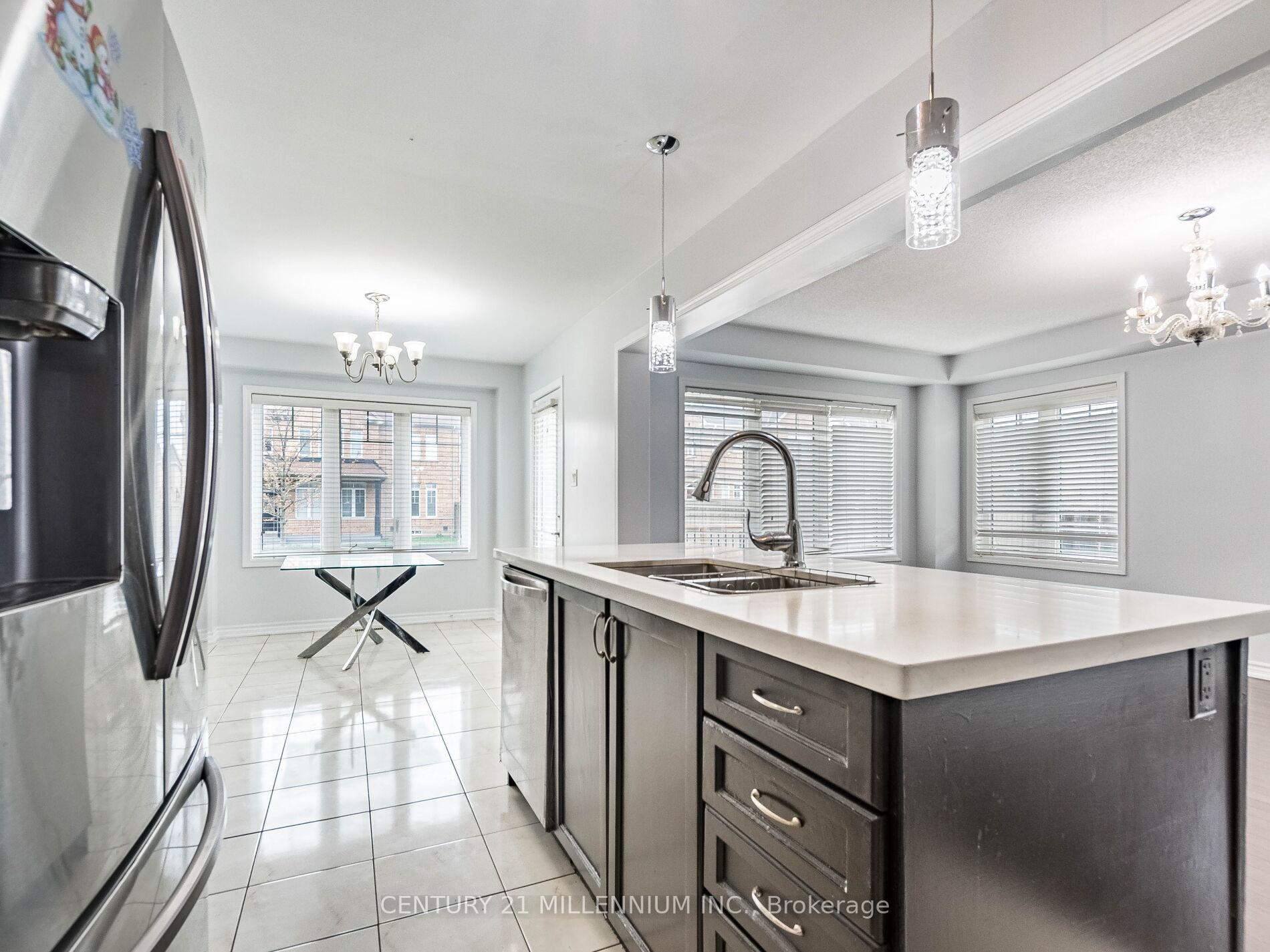 Photo 9 of 347 Robert Parkinson Drive, Brampton, Northwest Brampton — HOMEH