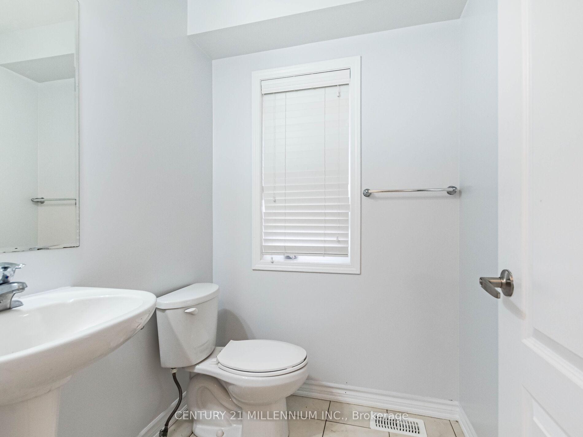 Photo 39 of 347 Robert Parkinson Drive, Brampton, Northwest Brampton — HOMEH