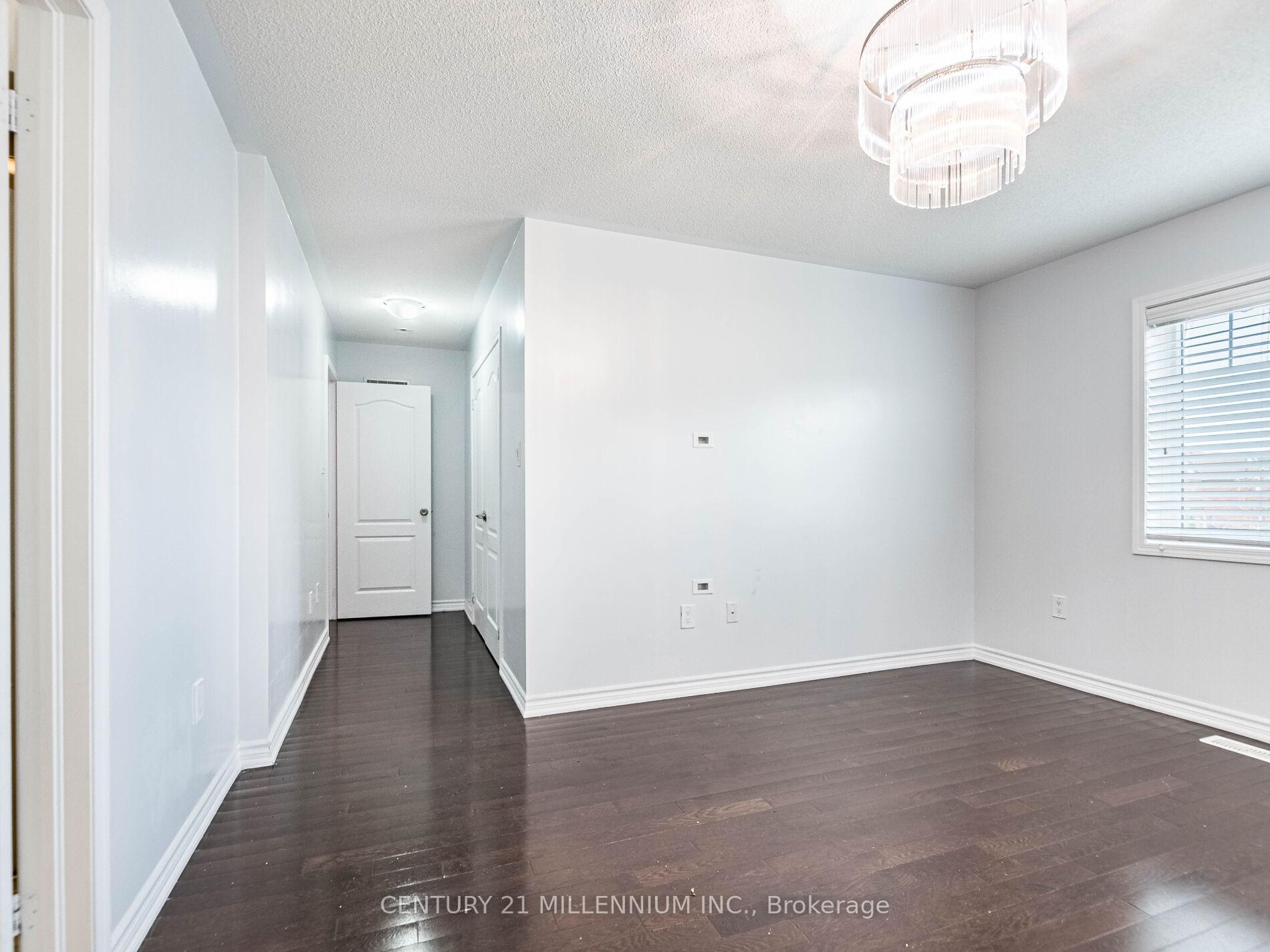 Photo 24 of 347 Robert Parkinson Drive, Brampton, Northwest Brampton — HOMEH