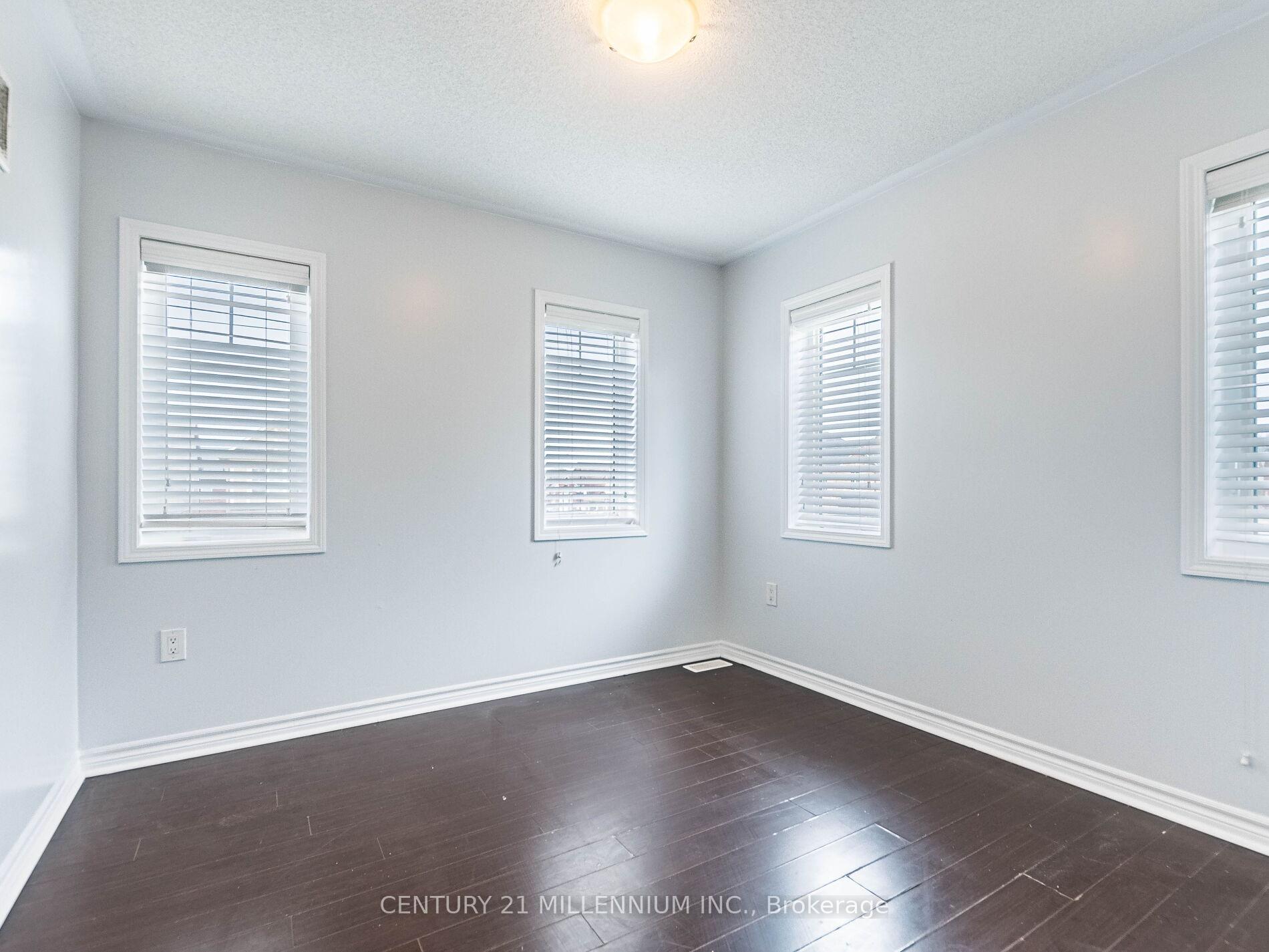 Photo 30 of 347 Robert Parkinson Drive, Brampton, Northwest Brampton — HOMEH