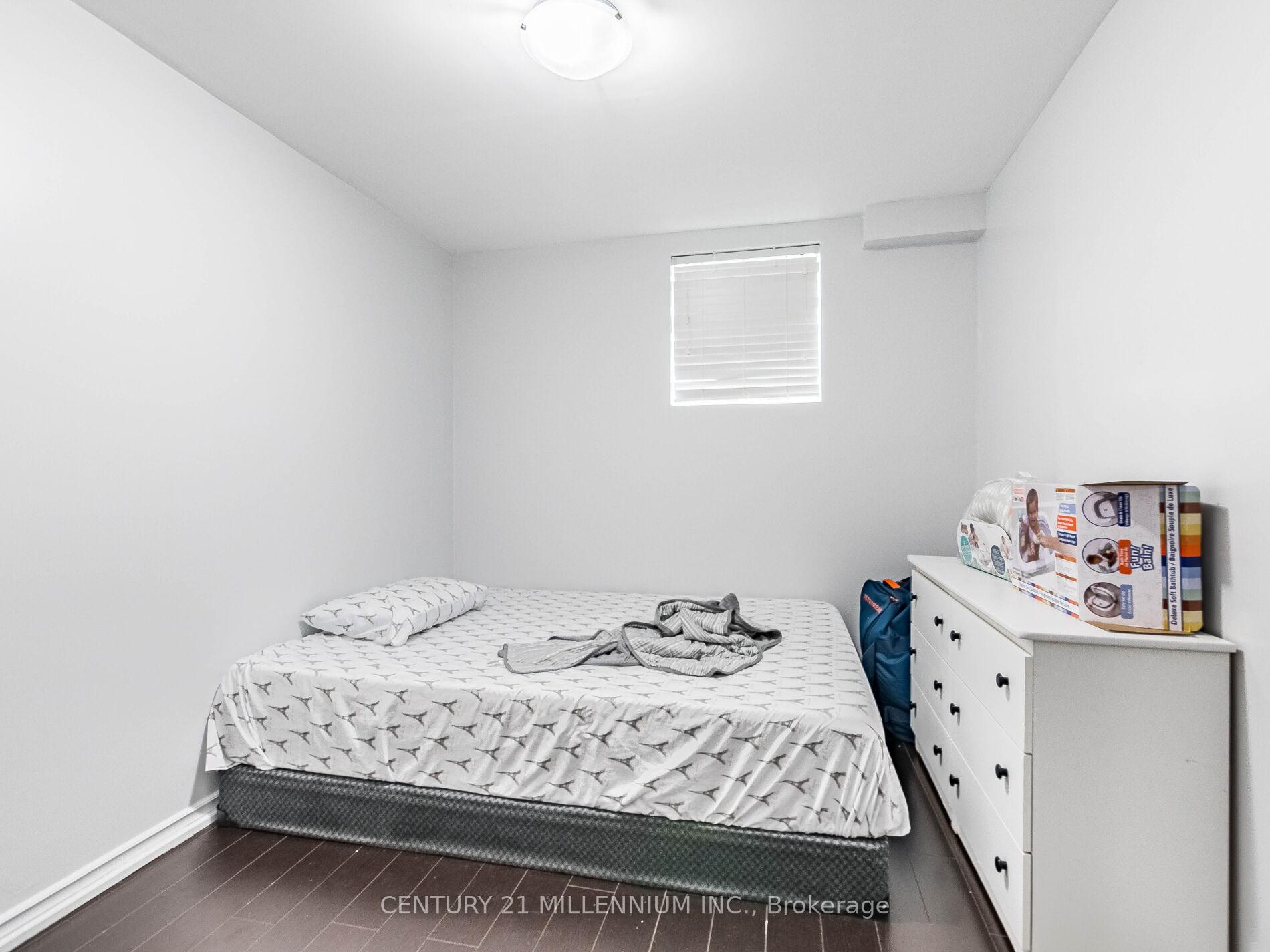 Photo 38 of 347 Robert Parkinson Drive, Brampton, Northwest Brampton — HOMEH