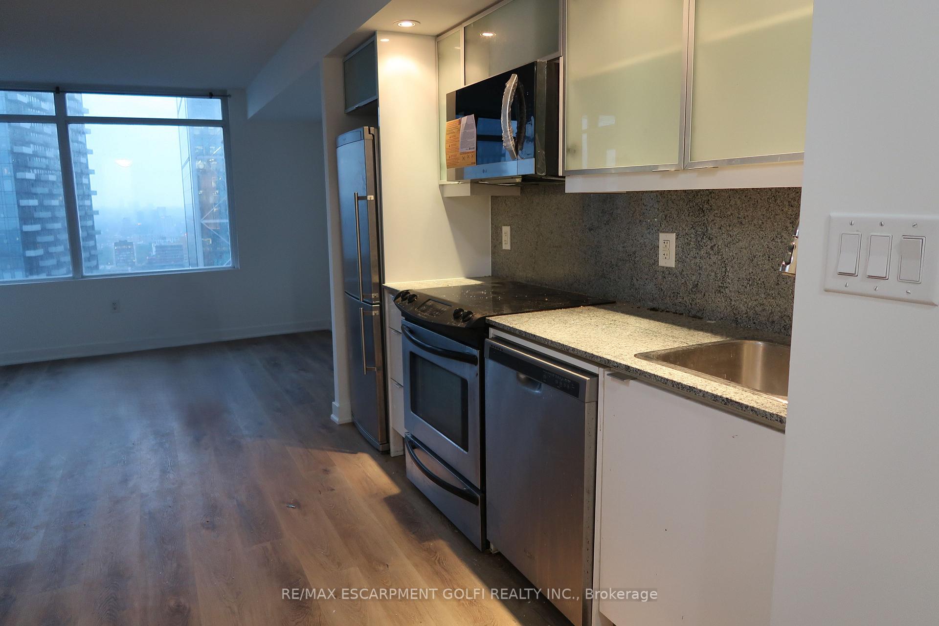 Photo 15 of Unit 4101, 25 Telegram Mews, Toronto, Waterfront Communities — HOMEH