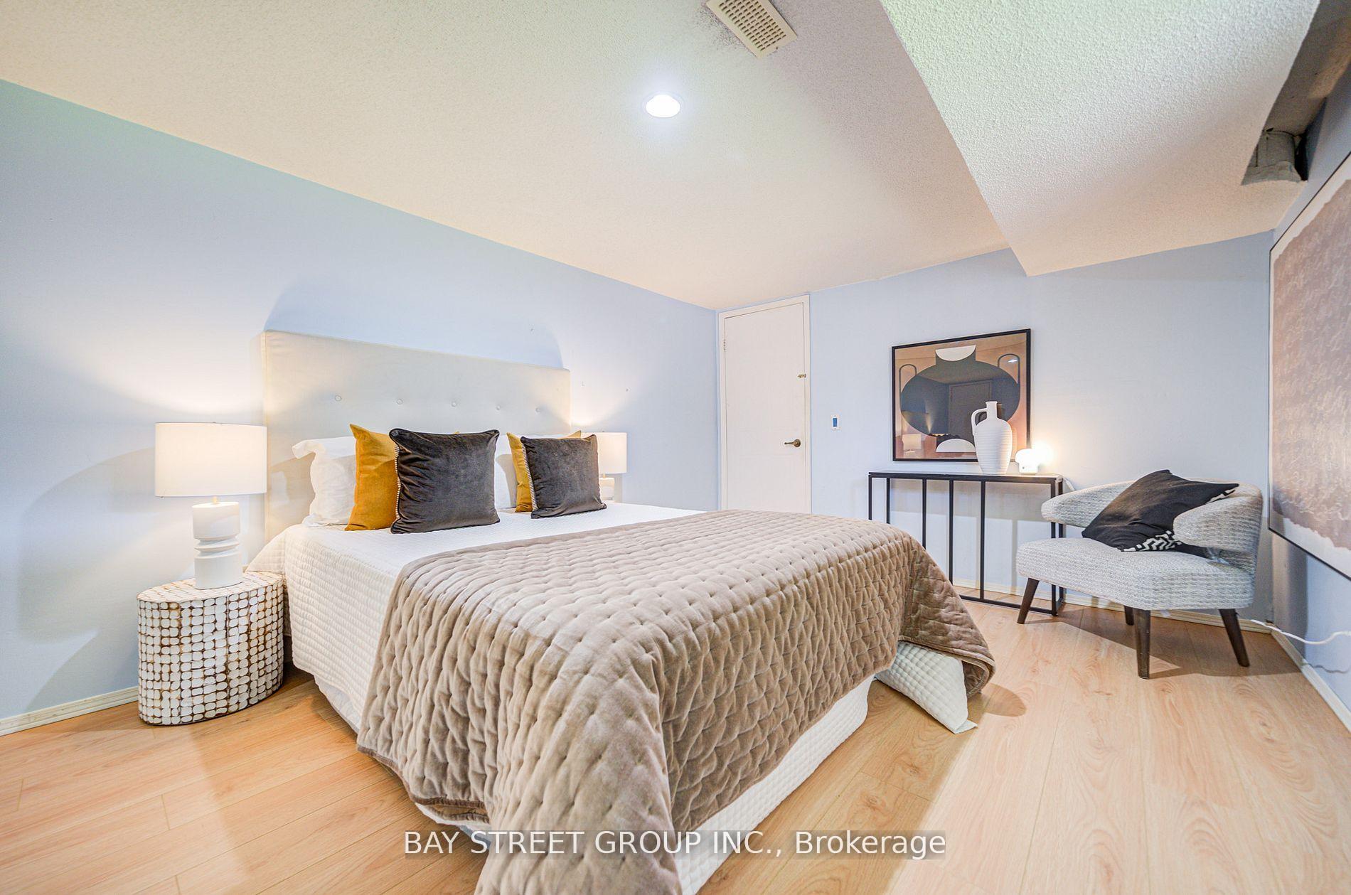 Photo 22 of Unit Main, 750 Griffith Street, Oshawa, Northglen — HOMEH