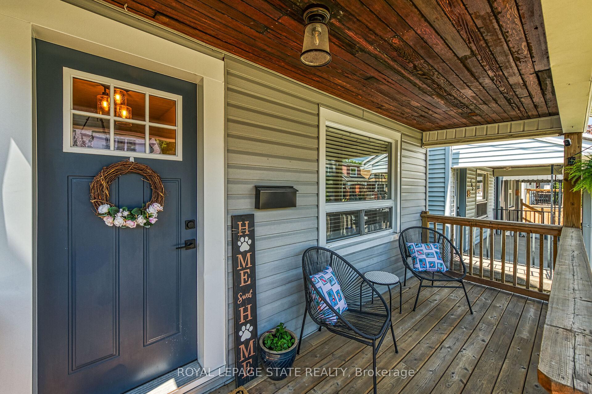Photo 32 of 105 Grosvenor Avenue N, Hamilton, Crown Point — HOMEH