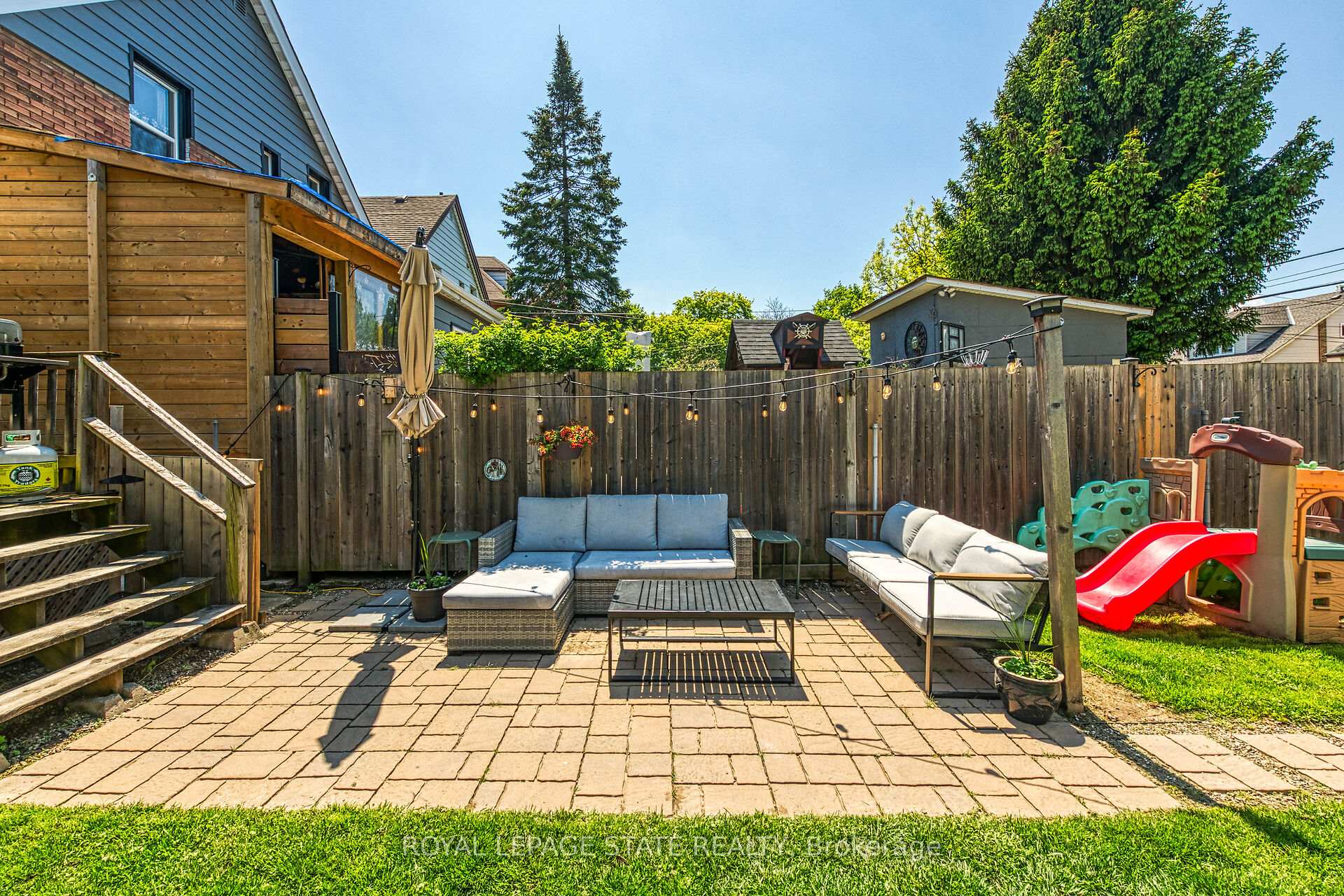 Photo 36 of 105 Grosvenor Avenue N, Hamilton, Crown Point — HOMEH