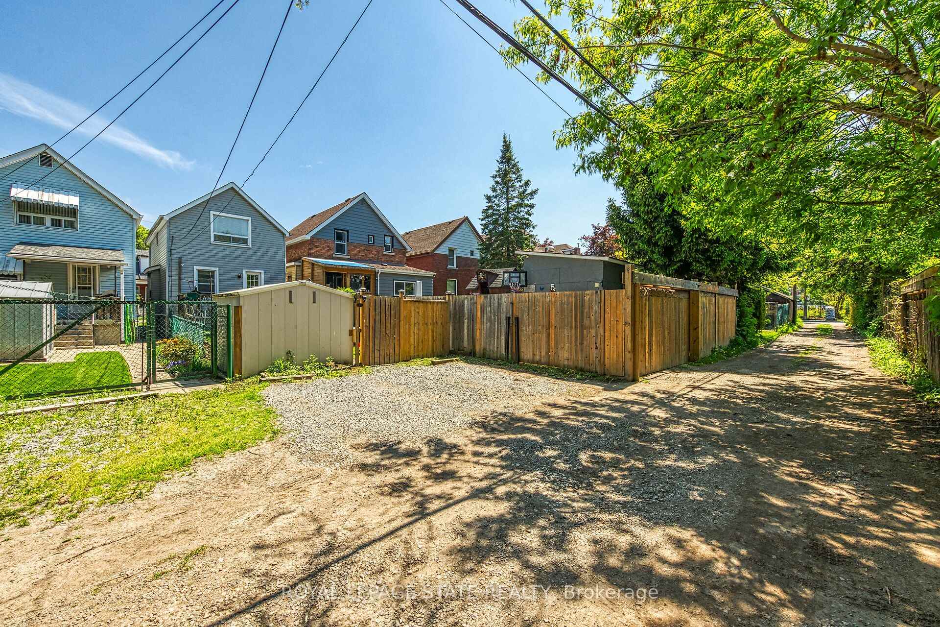 Photo 37 of 105 Grosvenor Avenue N, Hamilton, Crown Point — HOMEH