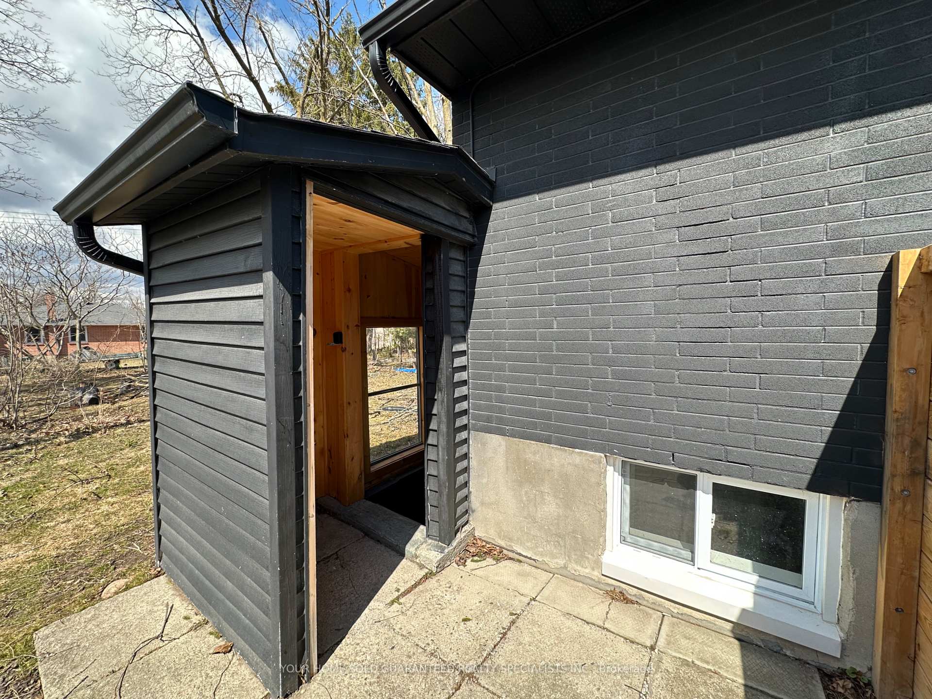 Photo 2 of Unit BASEMENT, 36 Queen Street, Barrie, Codrington — HOMEH