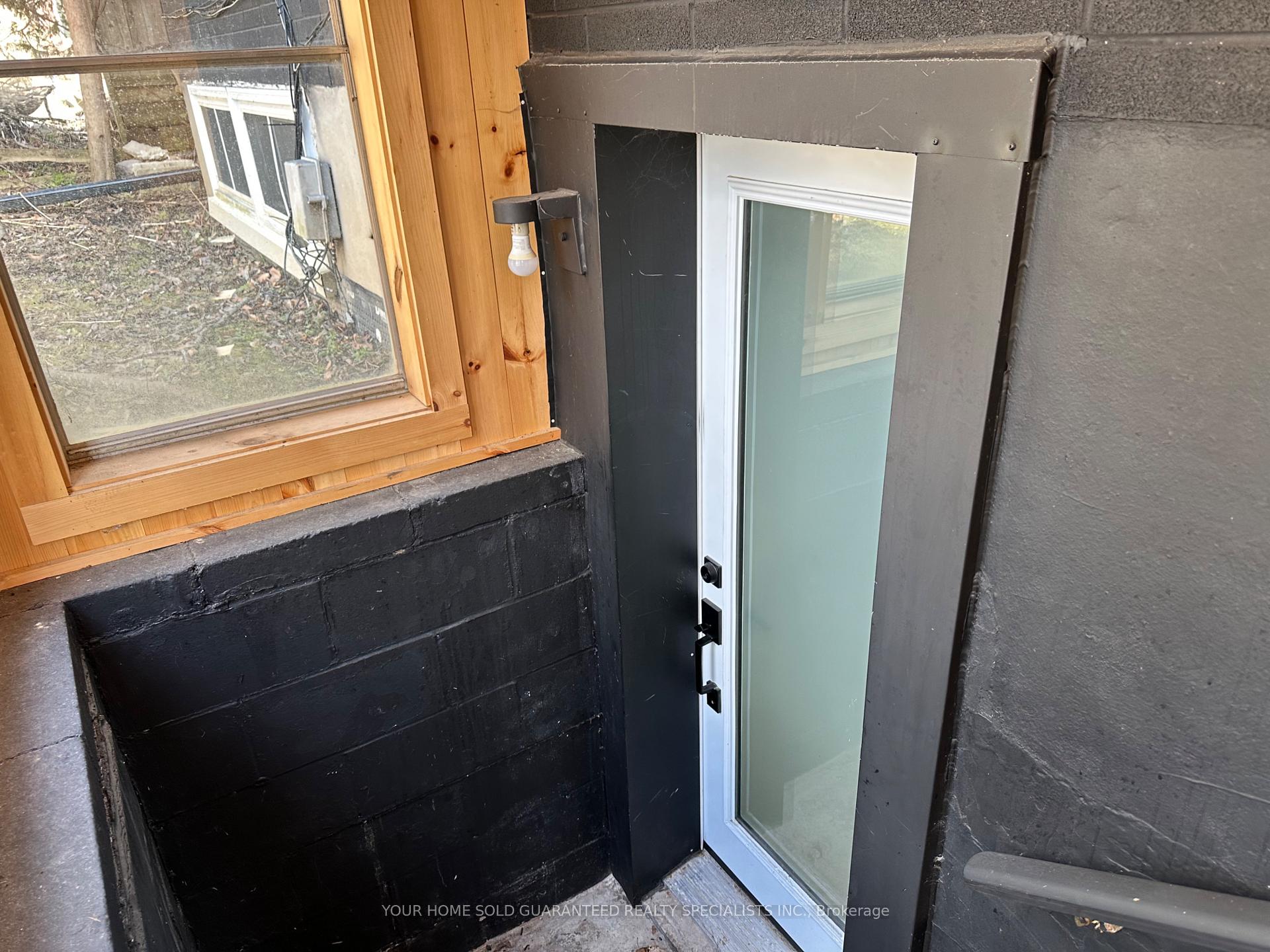 Photo 4 of Unit BASEMENT, 36 Queen Street, Barrie, Codrington — HOMEH