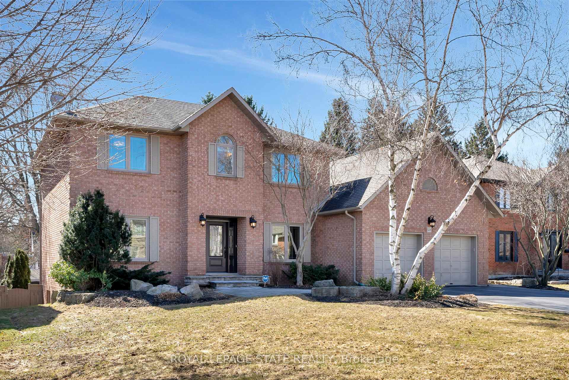 Photo 4 of 628 Highvalley Road, Hamilton, Ancaster — HOMEH