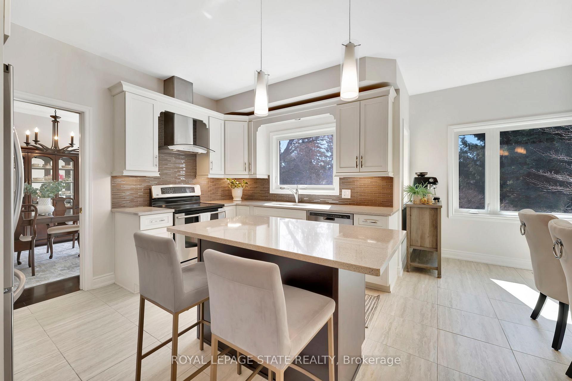 Photo 13 of 628 Highvalley Road, Hamilton, Ancaster — HOMEH