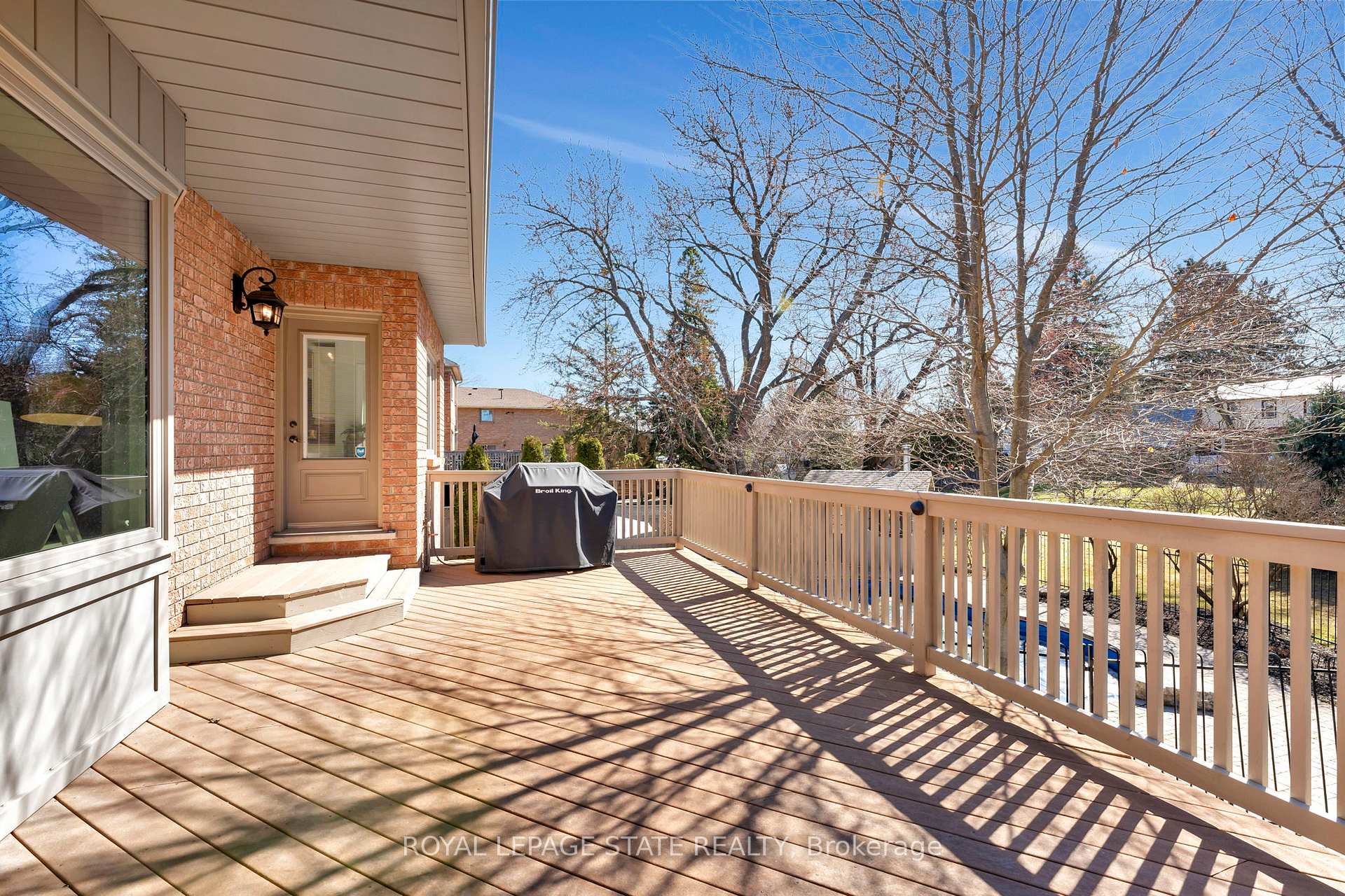 Photo 37 of 628 Highvalley Road, Hamilton, Ancaster — HOMEH