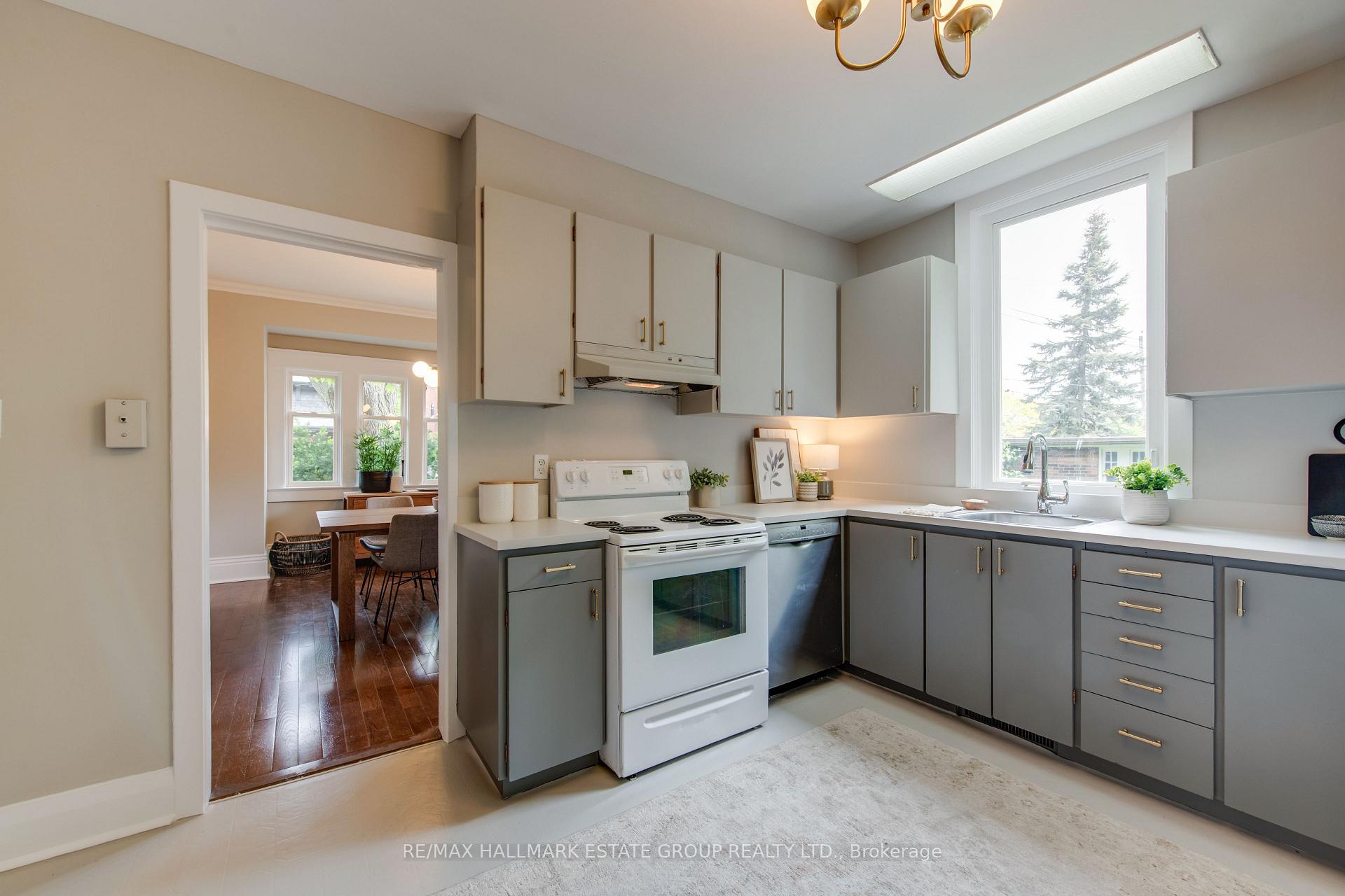 Photo 30 of 53 Playter Crescent, Toronto, Playter Estates-Danforth — HOMEH