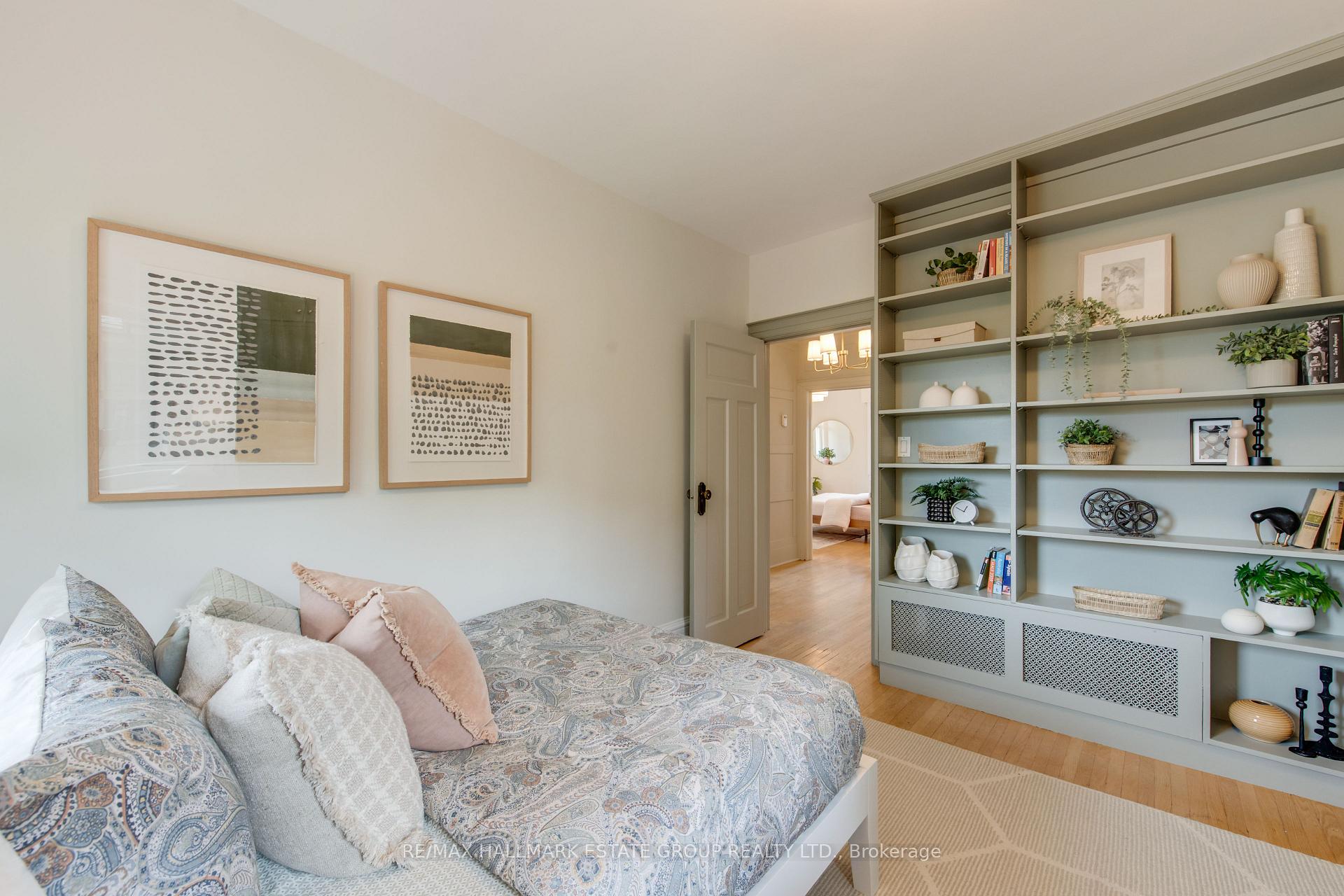 Photo 17 of 53 Playter Crescent, Toronto, Playter Estates-Danforth — HOMEH