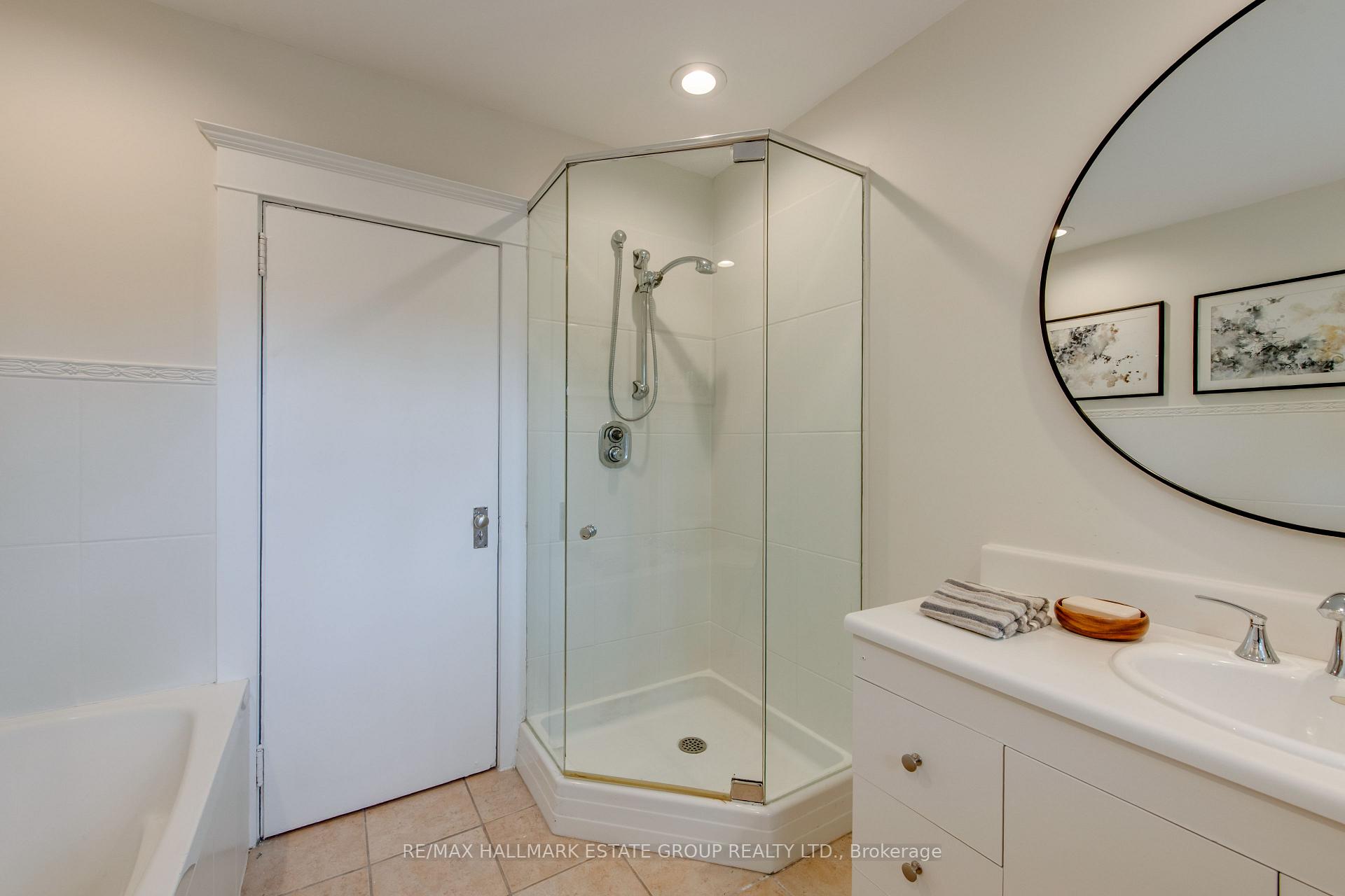 Photo 43 of 53 Playter Crescent, Toronto, Playter Estates-Danforth — HOMEH