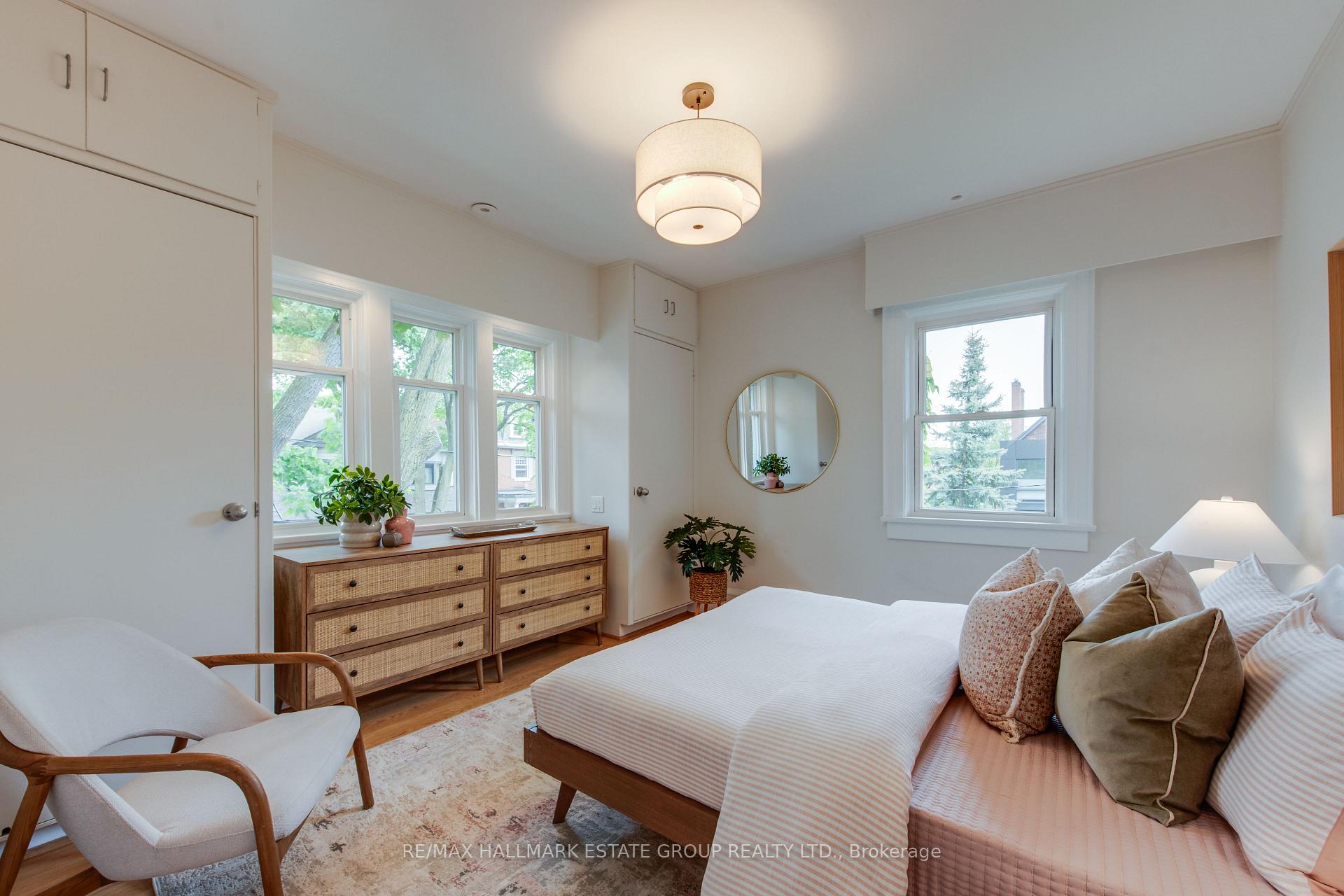 Photo 34 of 53 Playter Crescent, Toronto, Playter Estates-Danforth — HOMEH