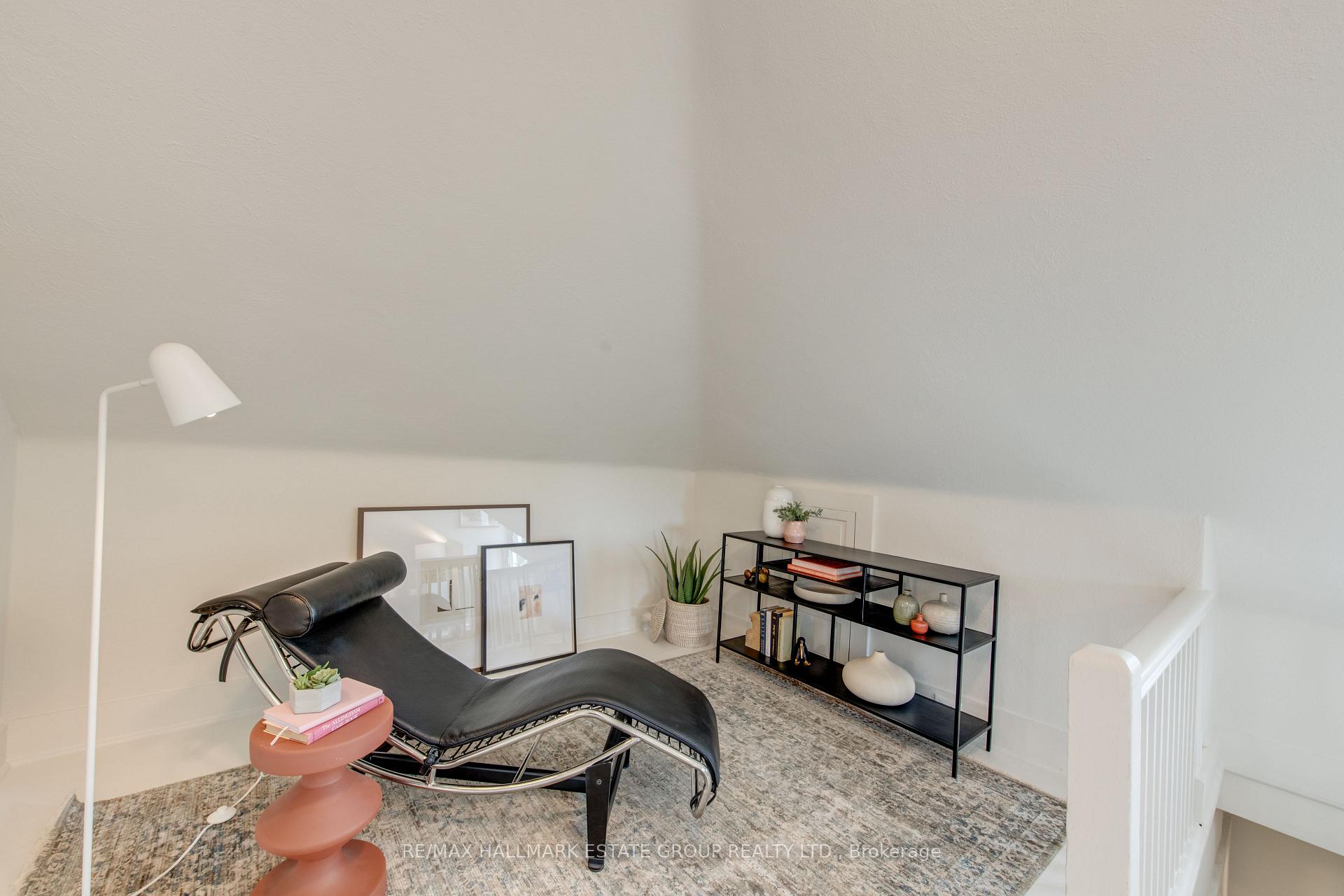 Photo 33 of 53 Playter Crescent, Toronto, Playter Estates-Danforth — HOMEH