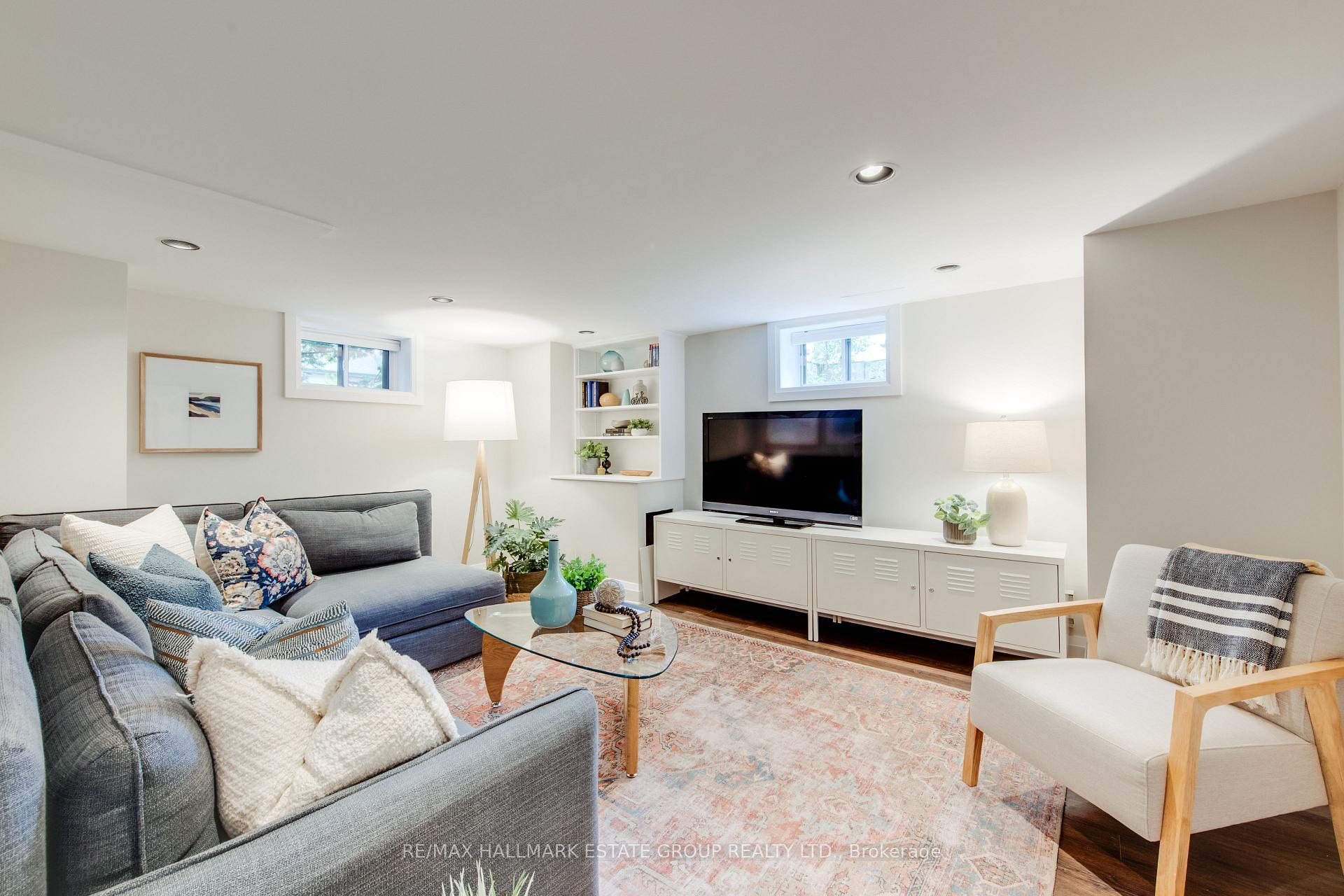 Photo 35 of 53 Playter Crescent, Toronto, Playter Estates-Danforth — HOMEH