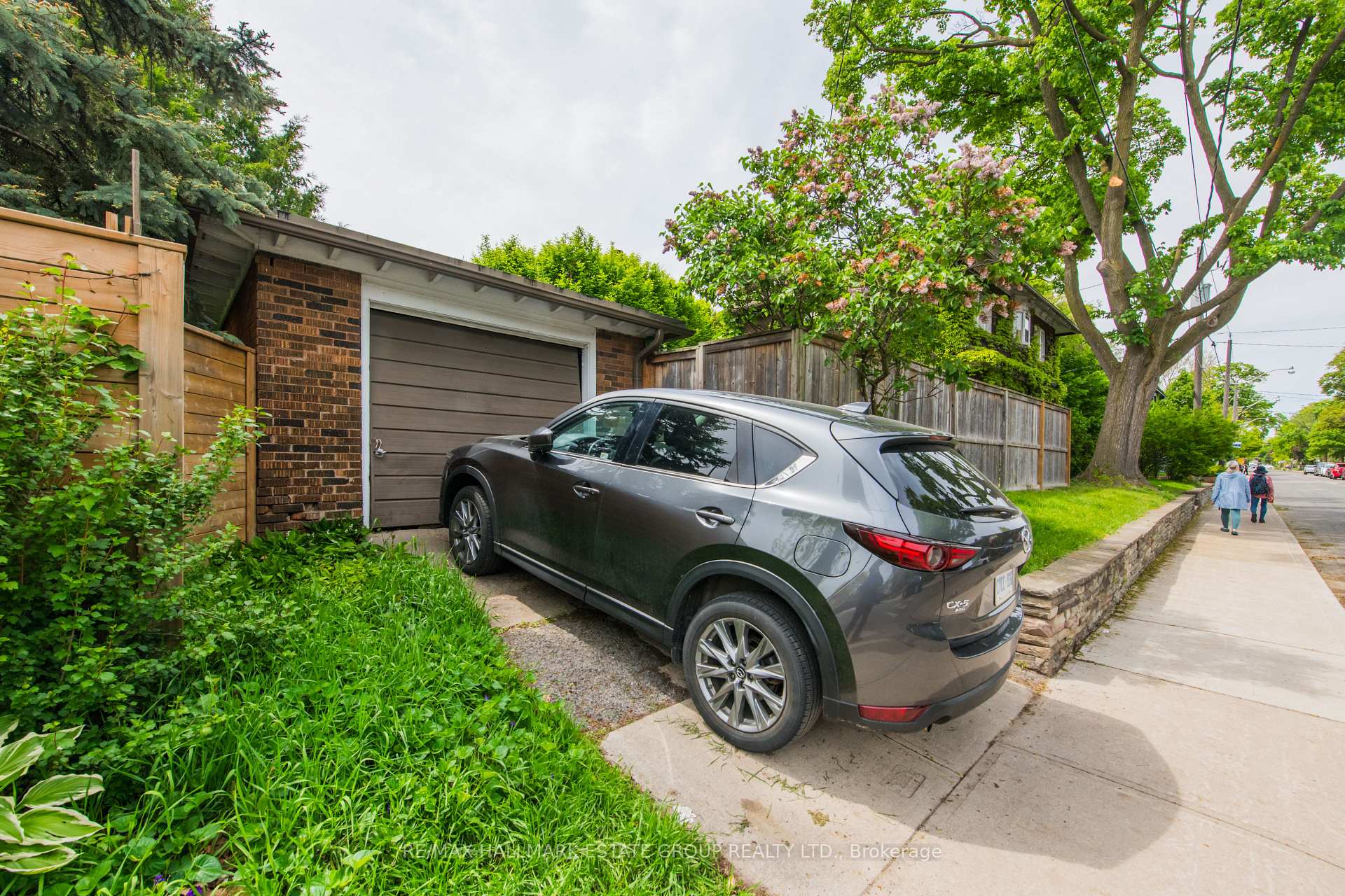 Photo 46 of 53 Playter Crescent, Toronto, Playter Estates-Danforth — HOMEH