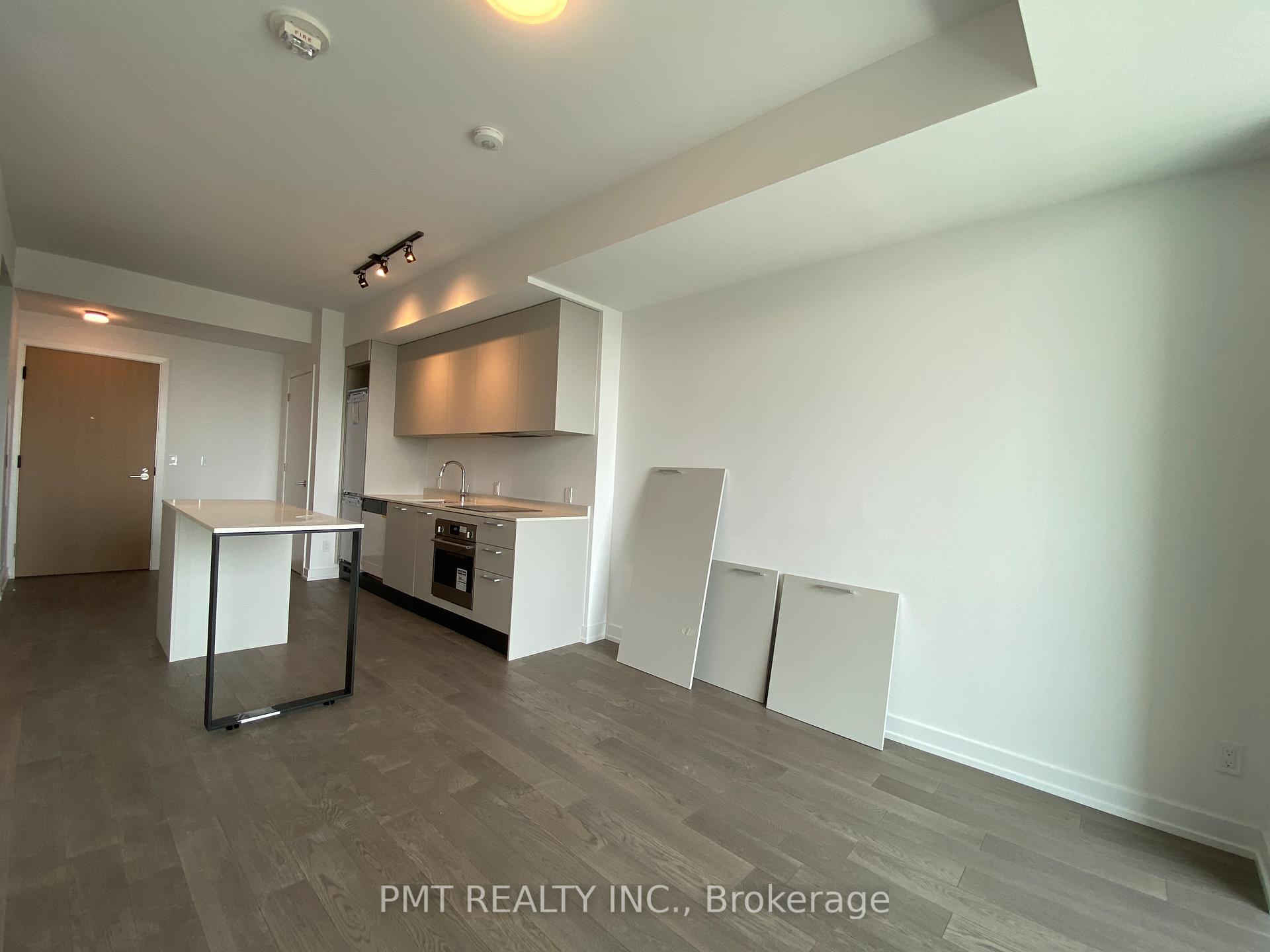 Photo 2 of Unit 1002, 200 Sudbury Street, Toronto, Little Portugal — HOMEH