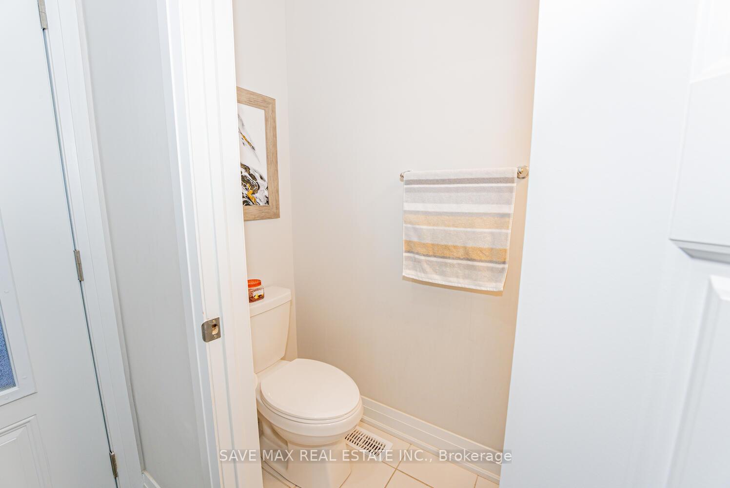 Photo 7 of 228 Histand Trail, Kitchener — HOMEH