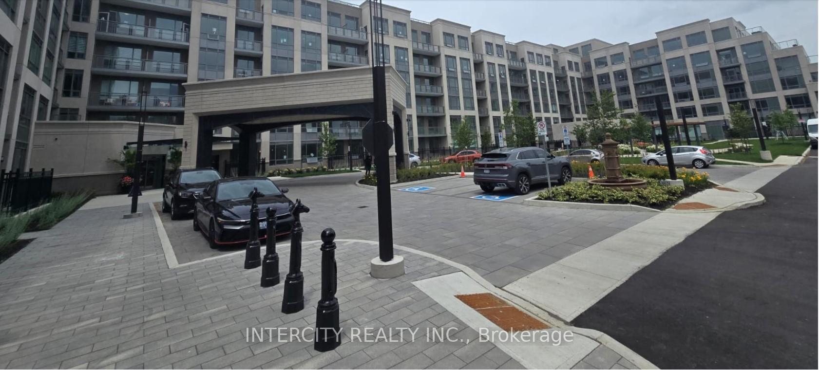 Front of Unit 433, 2075 King Road