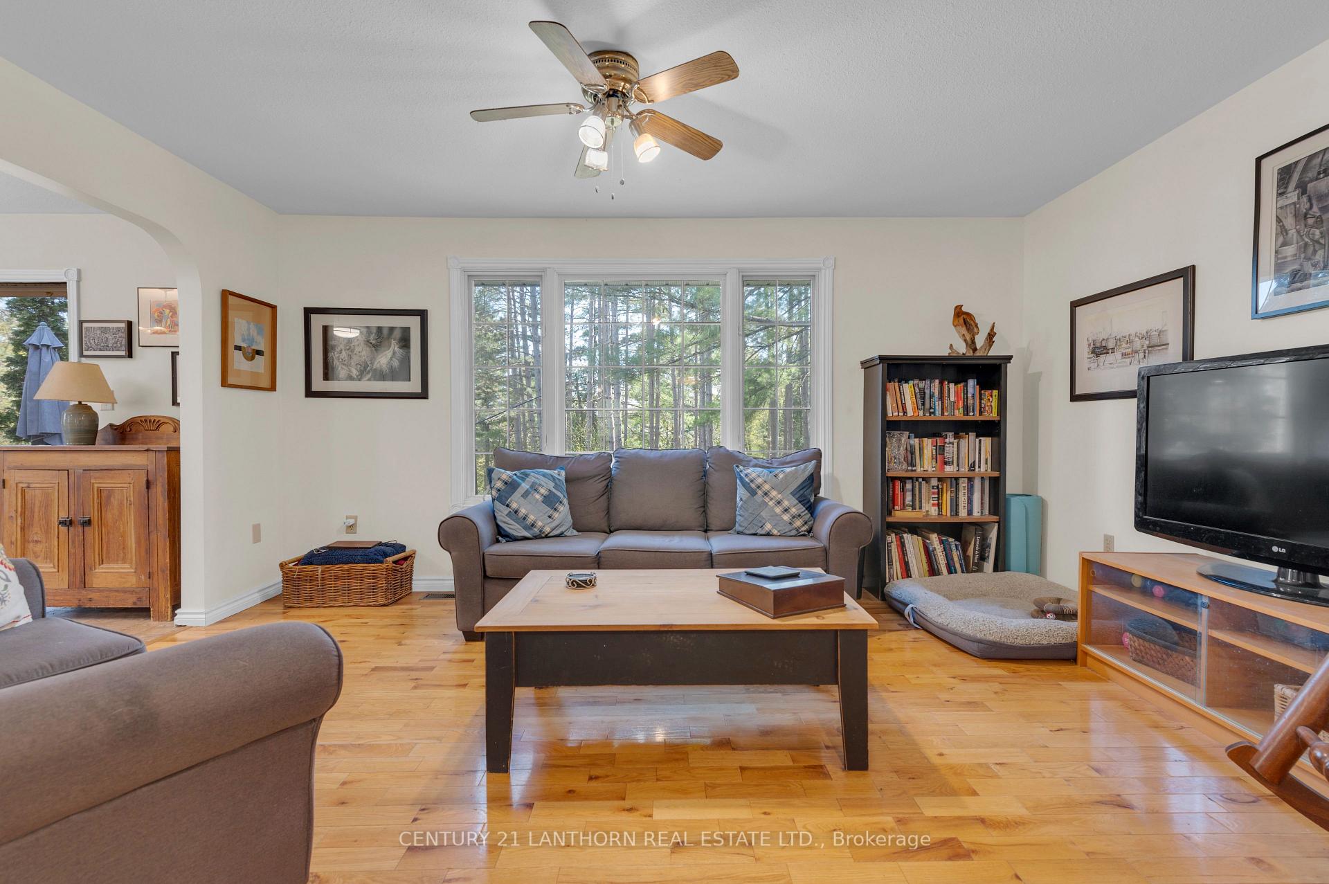 Photo 17 of 1165 Barry Road, Madoc — HOMEH