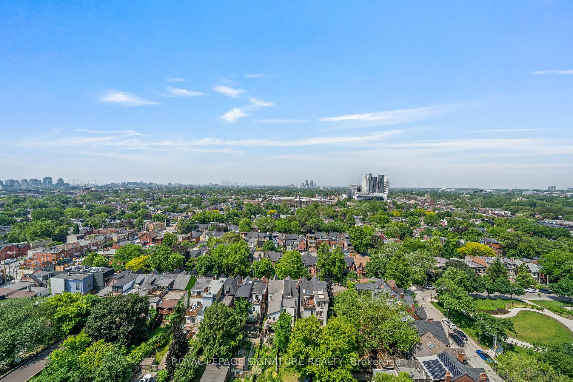 Photo 16 of Unit 2501, 666 Spadina Avenue, Toronto, University — HOMEH