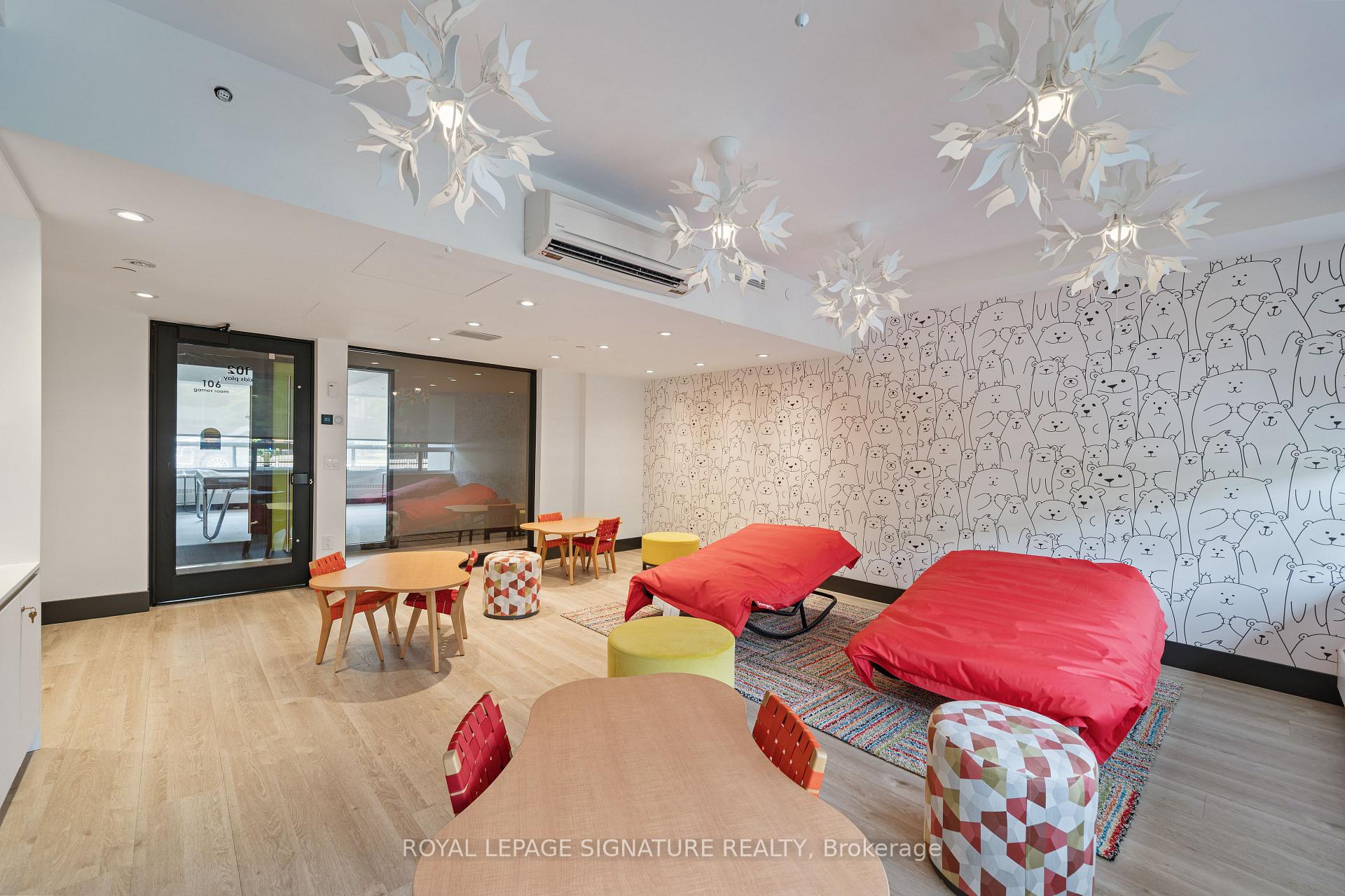 Photo 19 of Unit 2501, 666 Spadina Avenue, Toronto, University — HOMEH